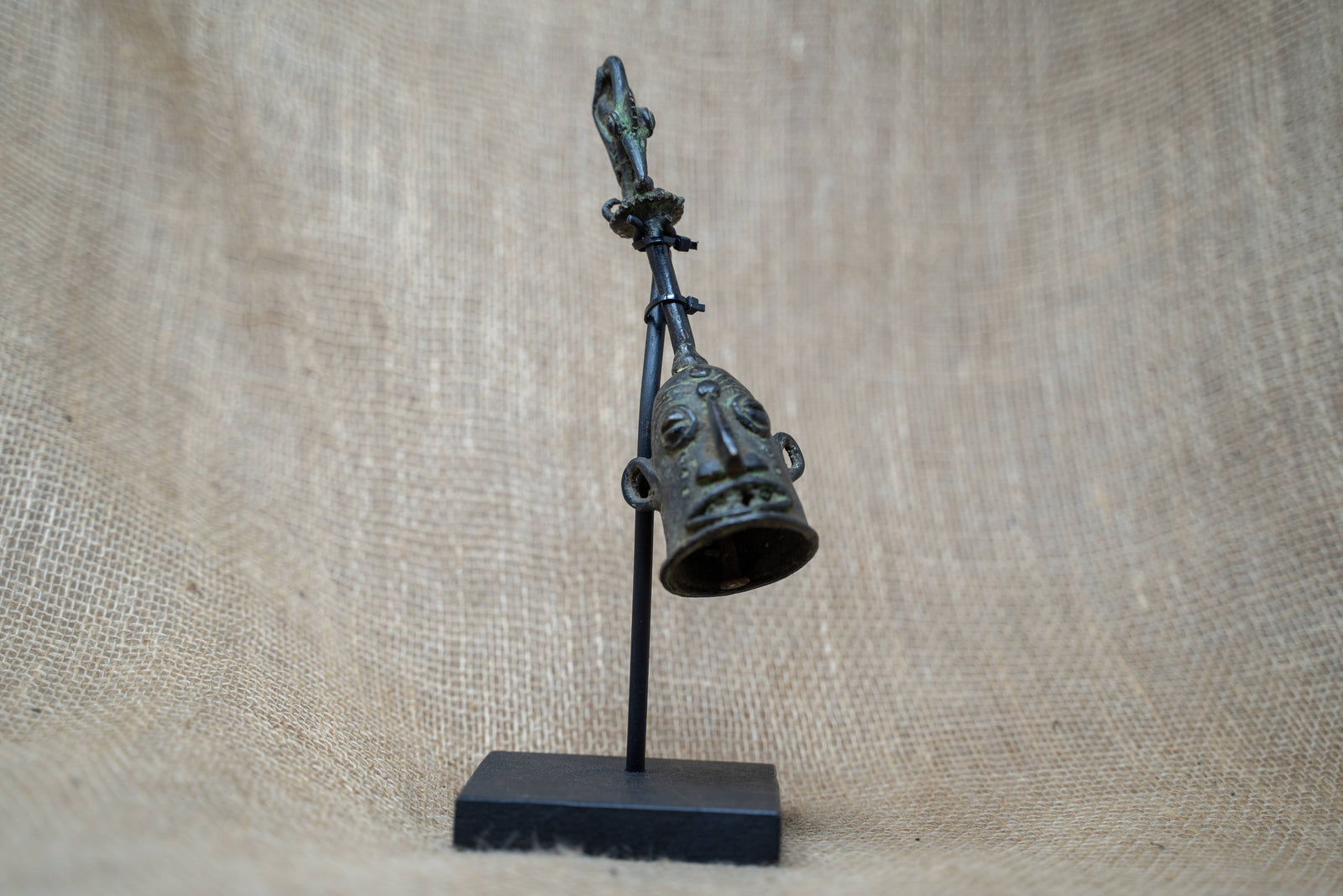 Benin Bell 40.1