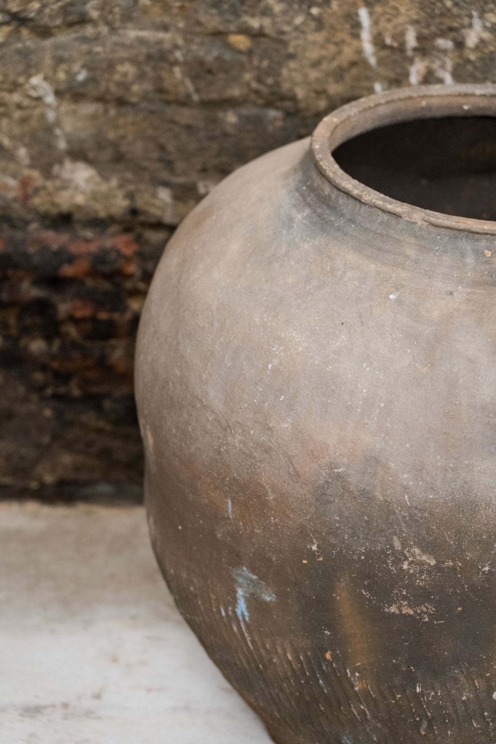 Old XL Brown Asian Pots