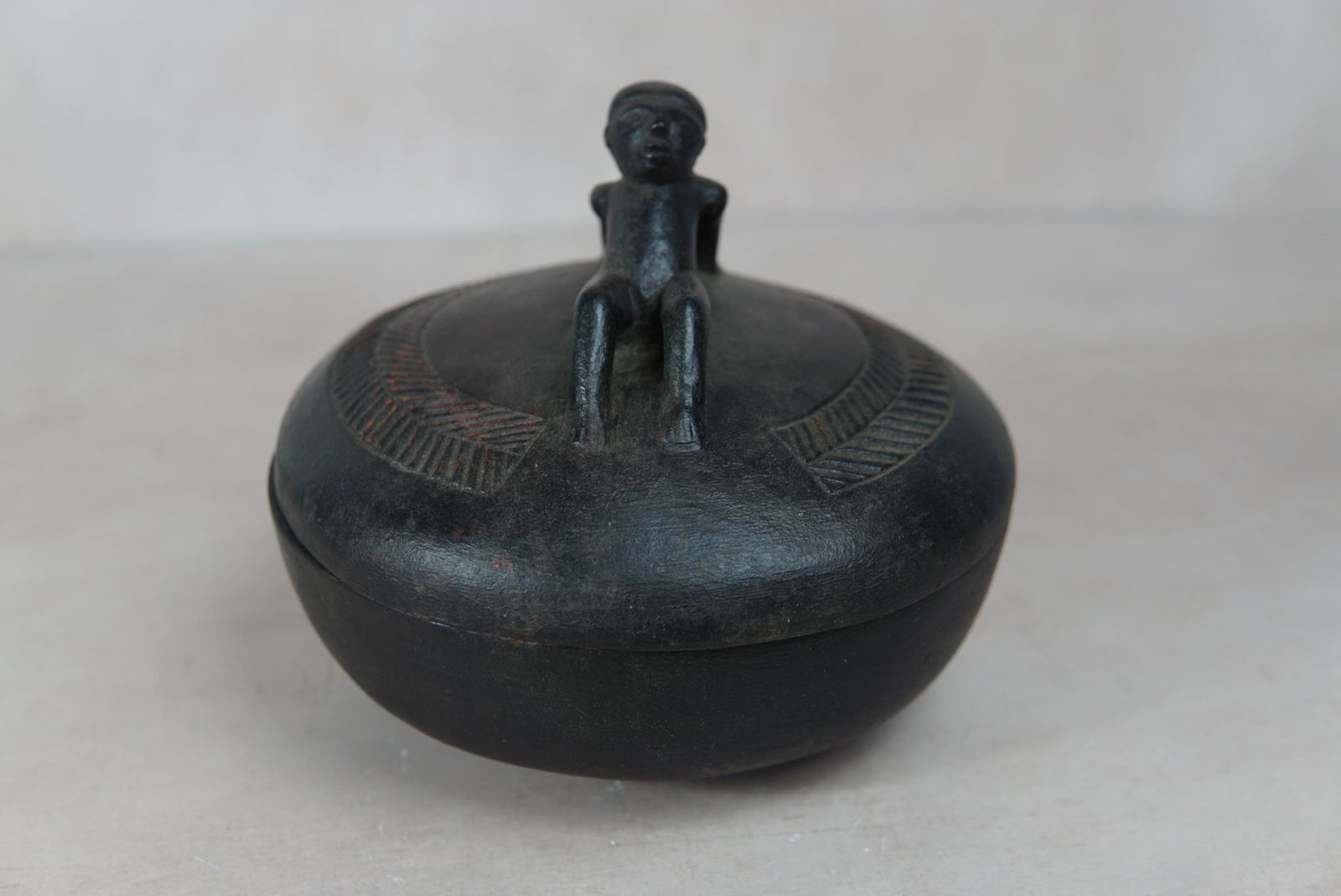 Lozi Bowl - Lying Man 66.3