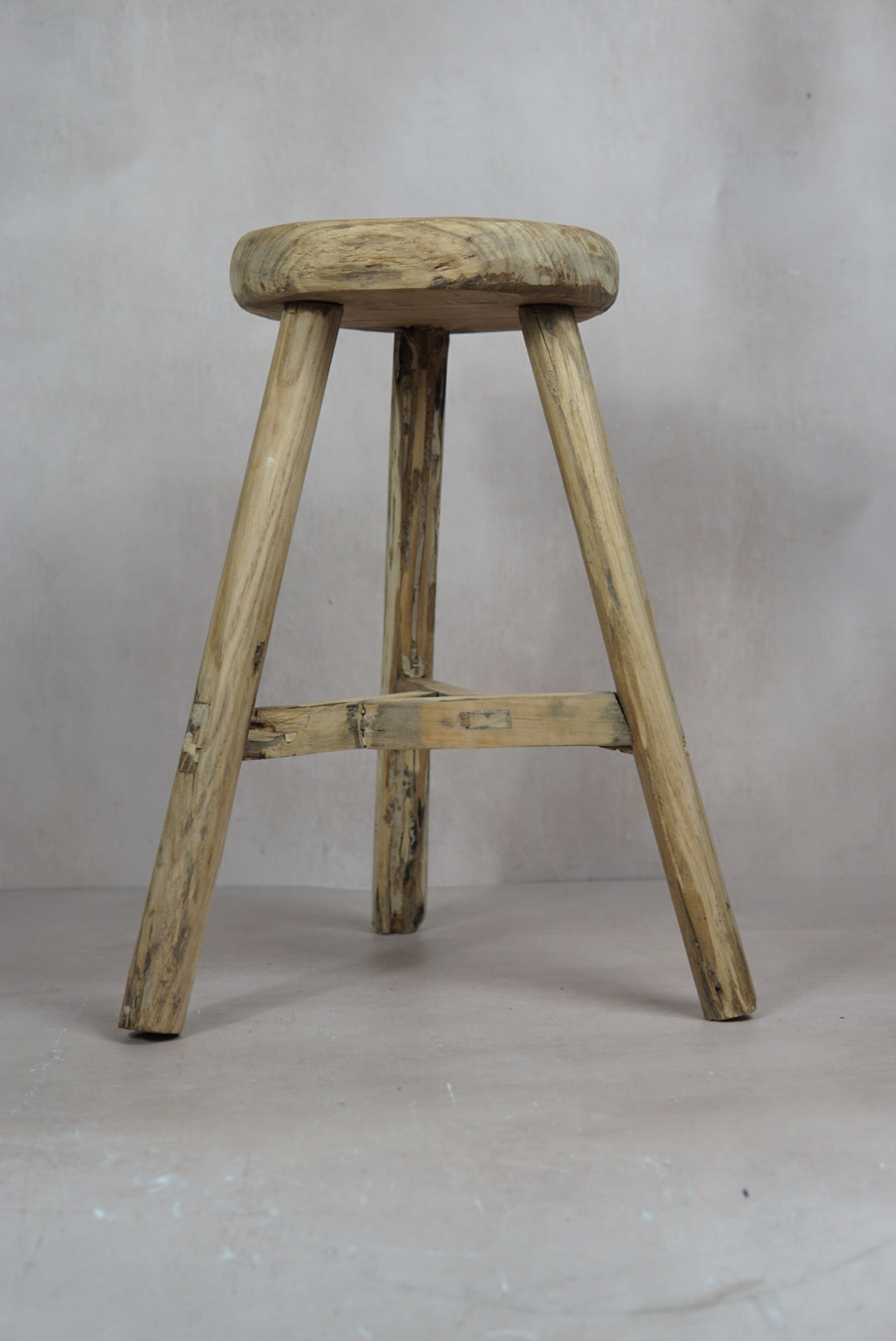 Vintage Rustic Round Stool - Elm wood - 48.3
