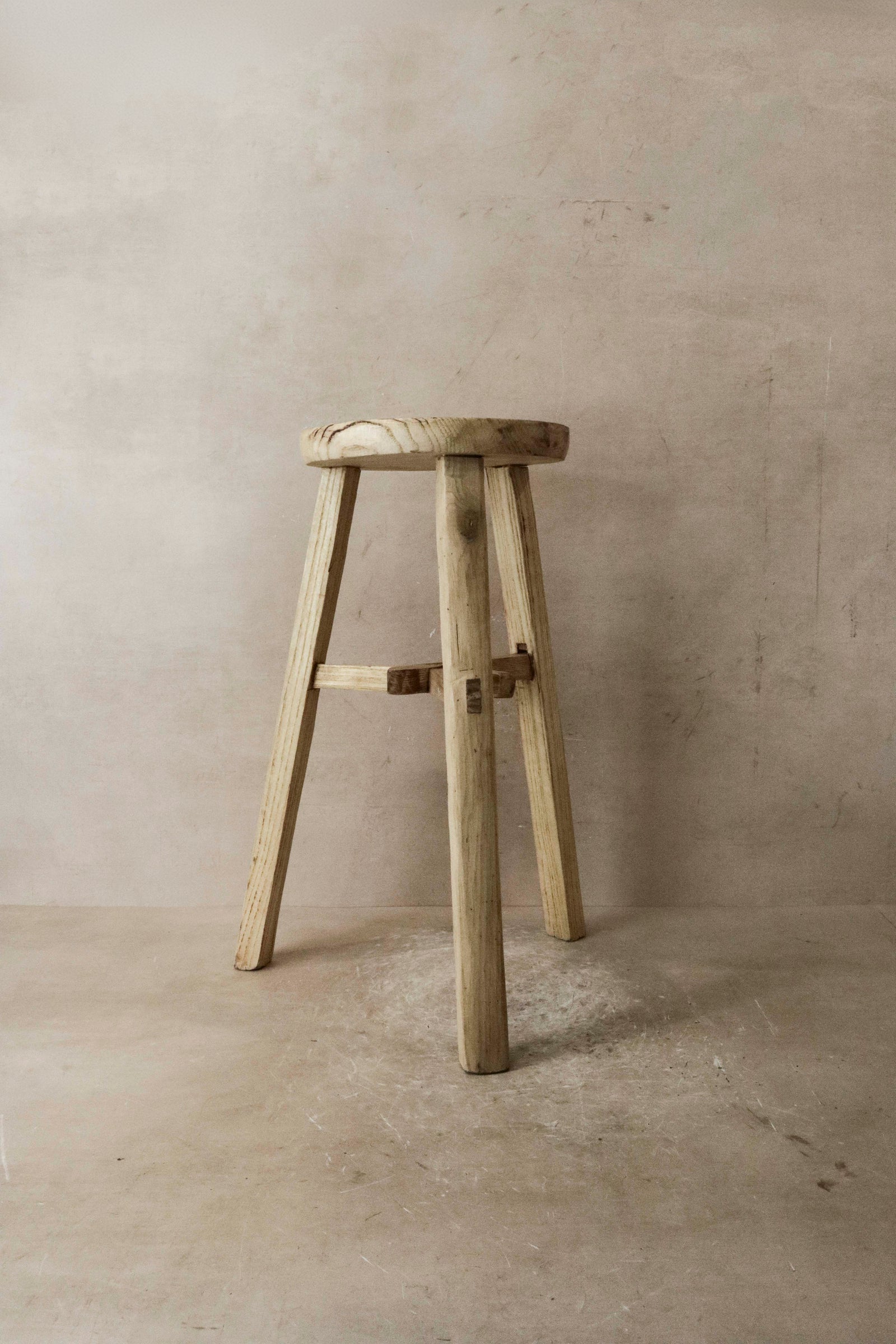 Vintage Rustic Elm Wood Stool - Round - No 37