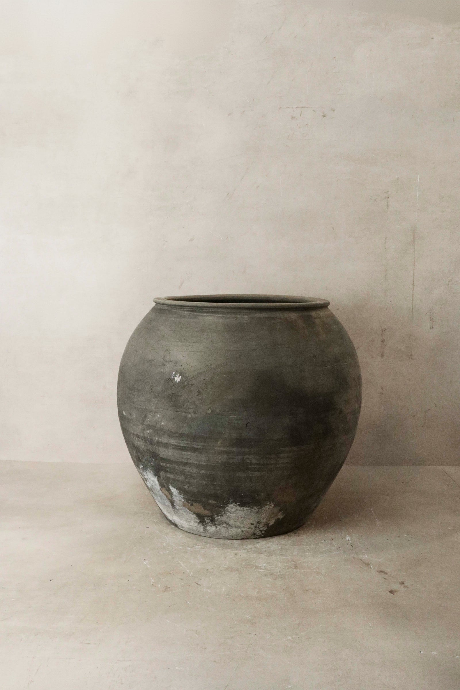 Vintage Dark Pot n° 034