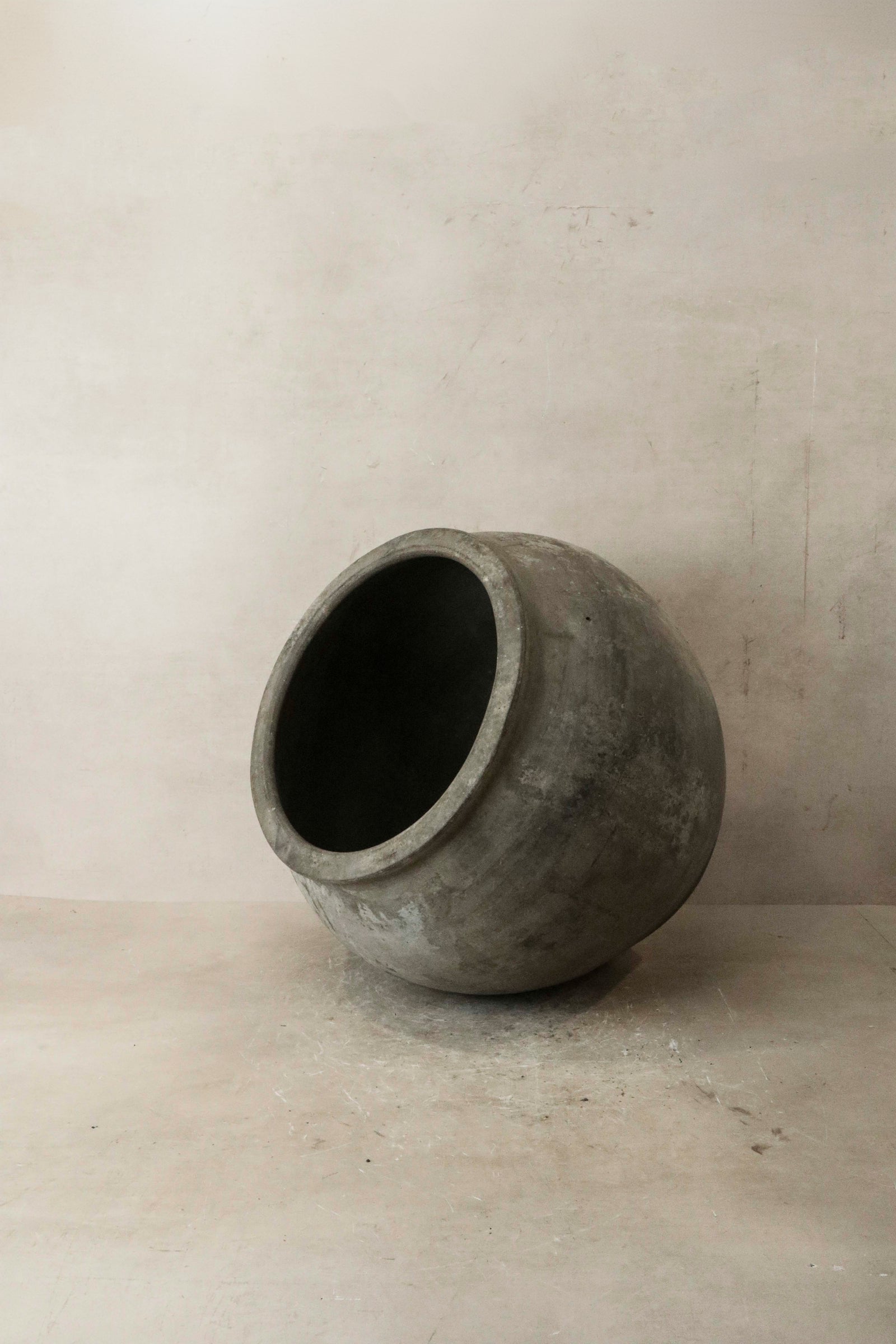 Vintage Dark Pot n° 036