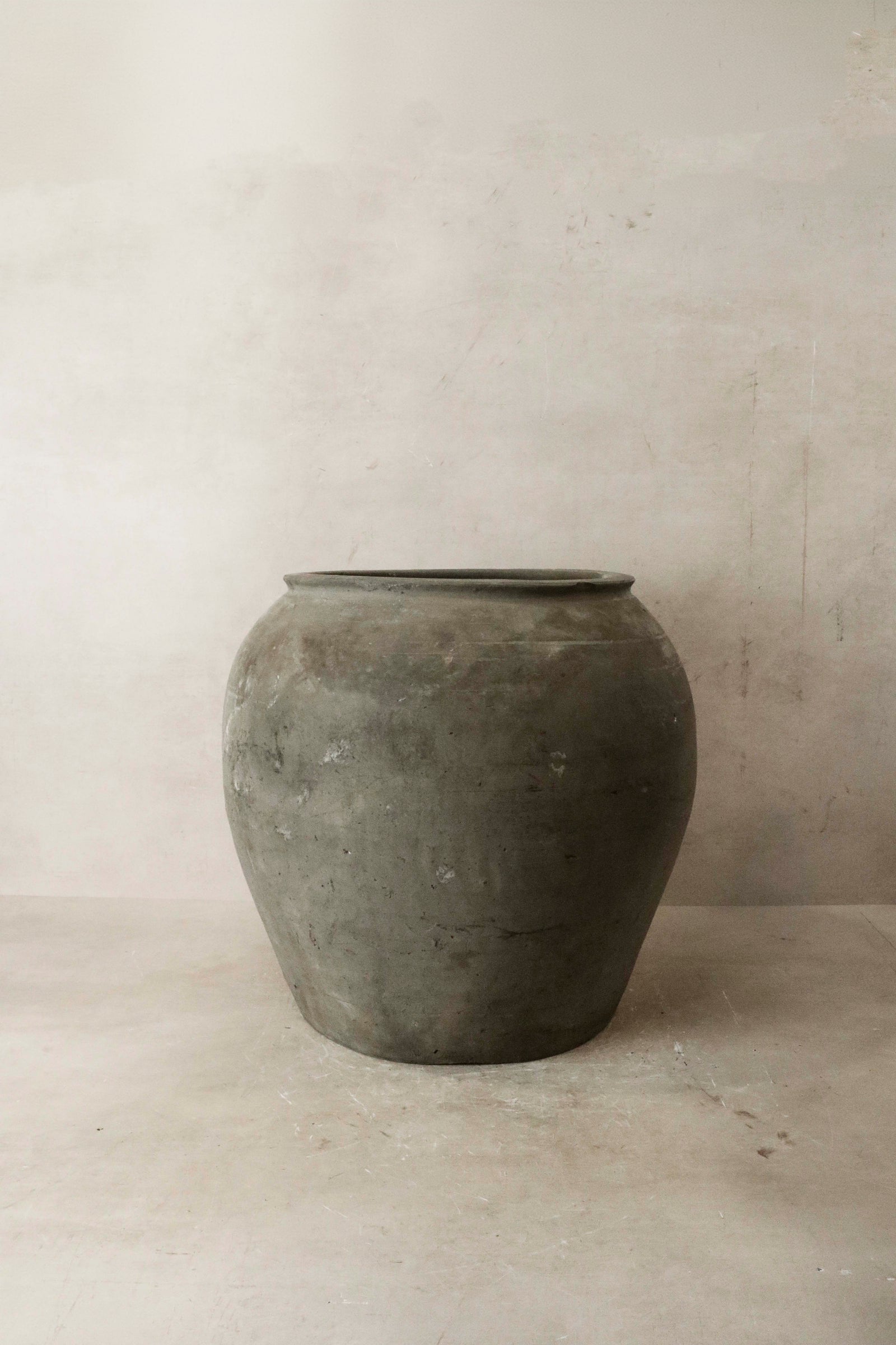 Vintage Dark Pot n° 033