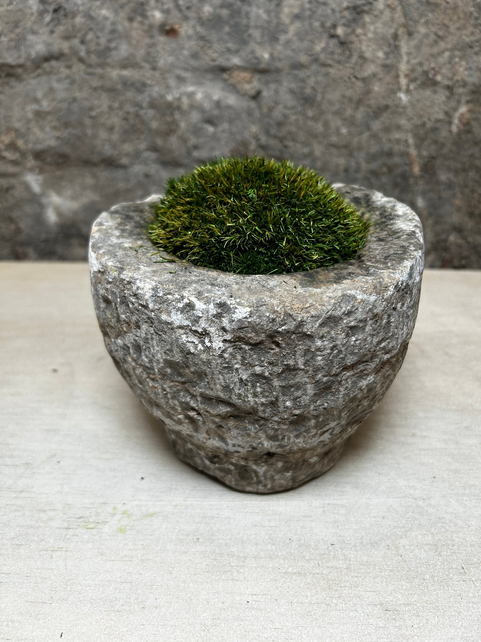 Antique Stone Mortar with Moss FR46