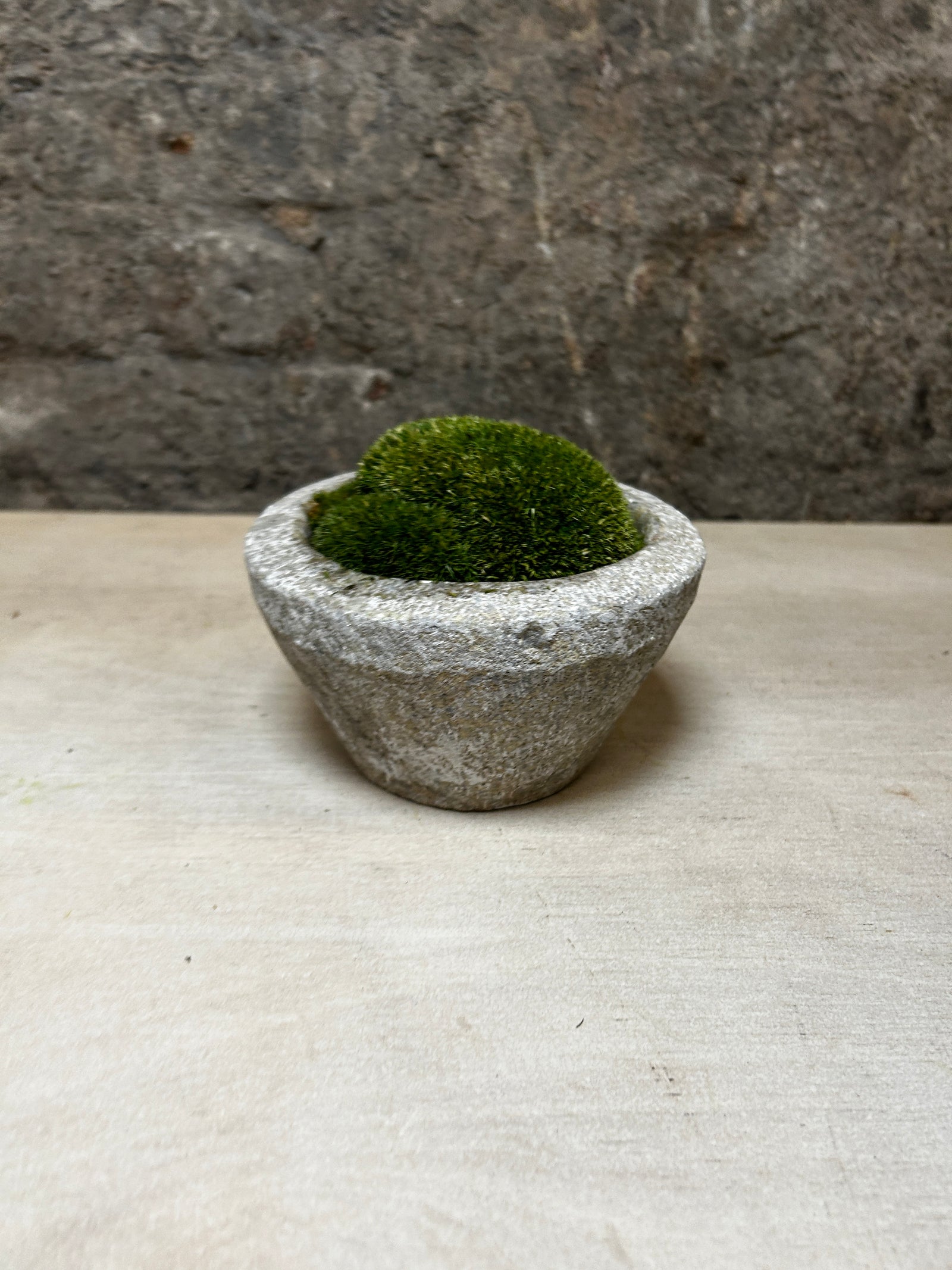 Antique Stone Mortar with Moss FR51