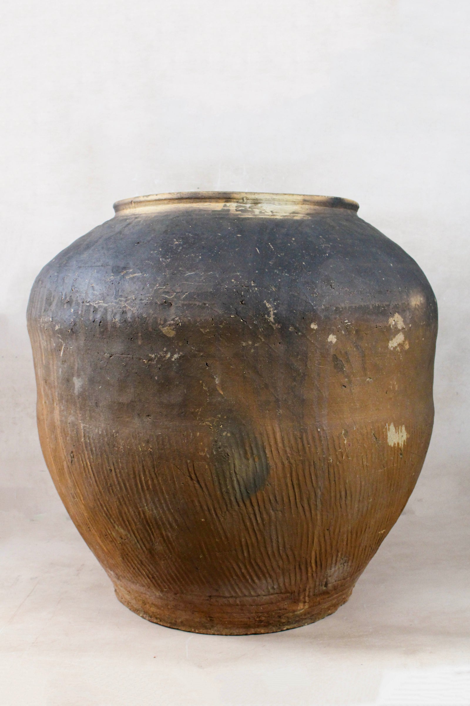 Vintage Dark Brown Pot XL - Nº 1