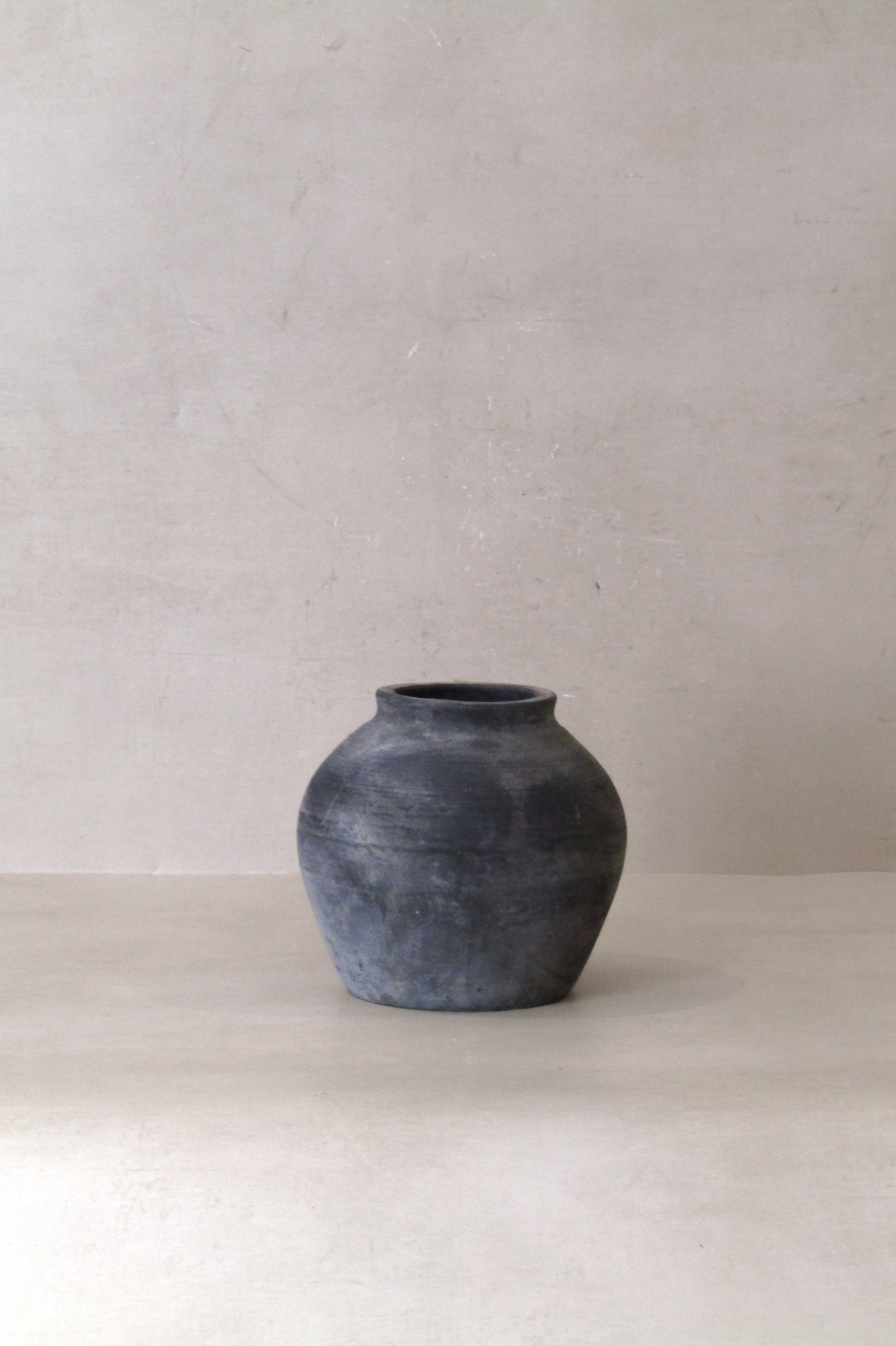 Vintage Dark Pot S n° 48