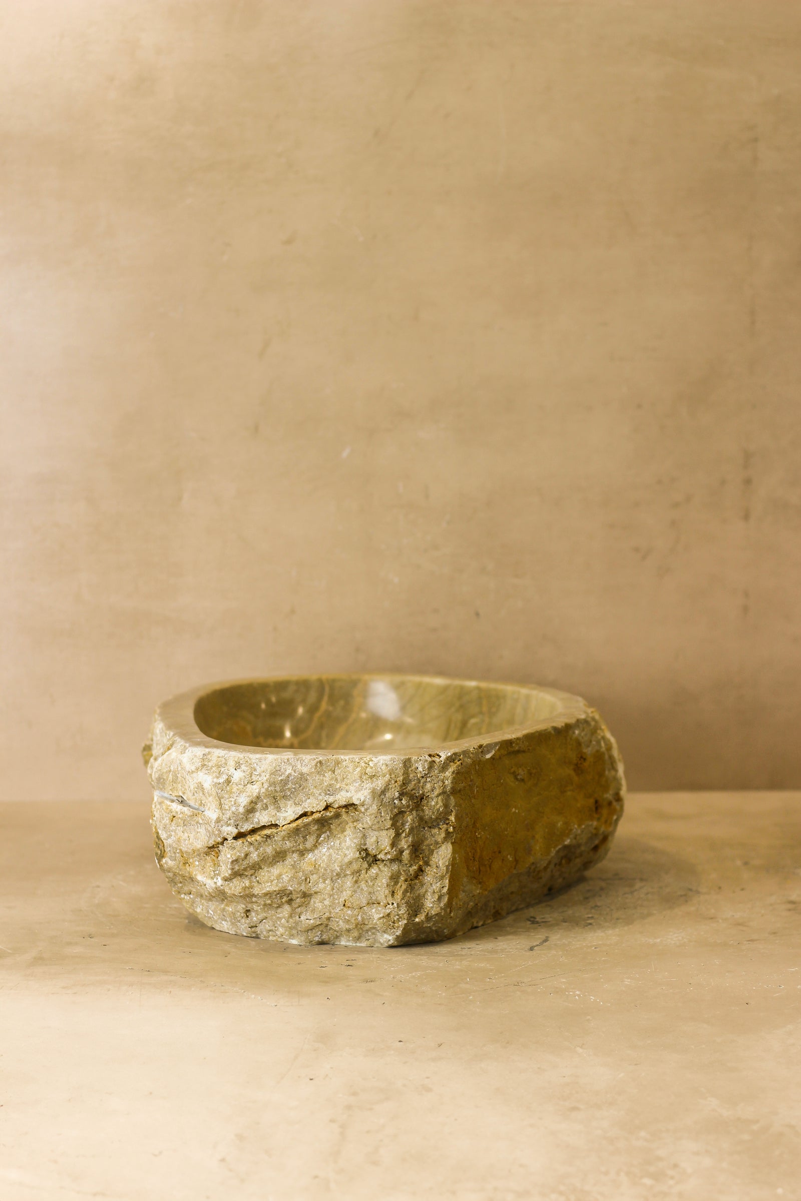 Raw Edge Onyx Wash Basin - No 4