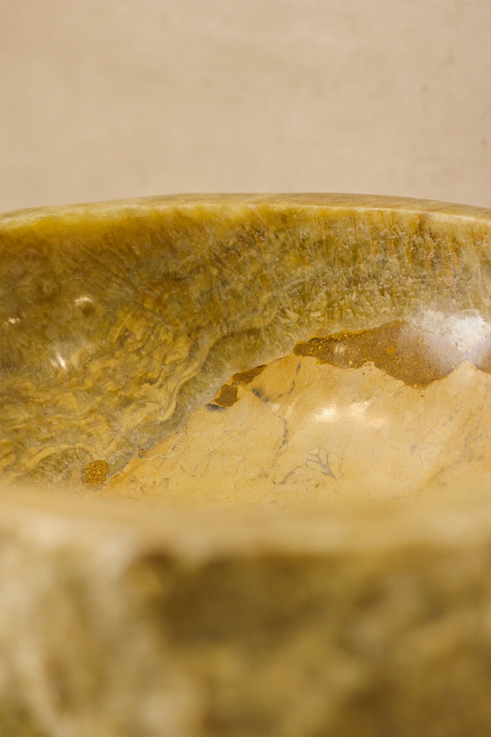 Raw Edge Onyx Wash Basin - No 1