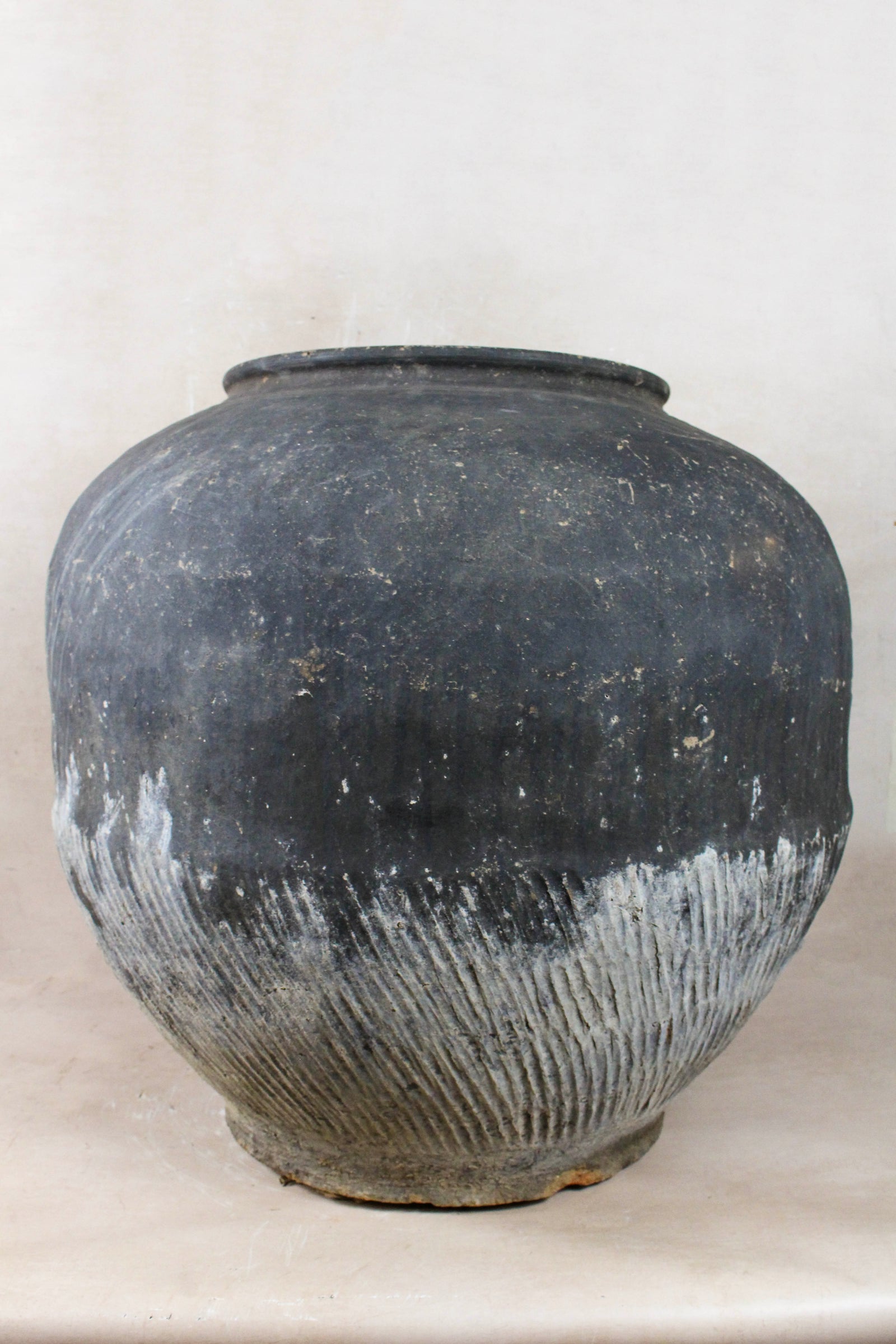 Vintage Dark Pot XL - Nº 12
