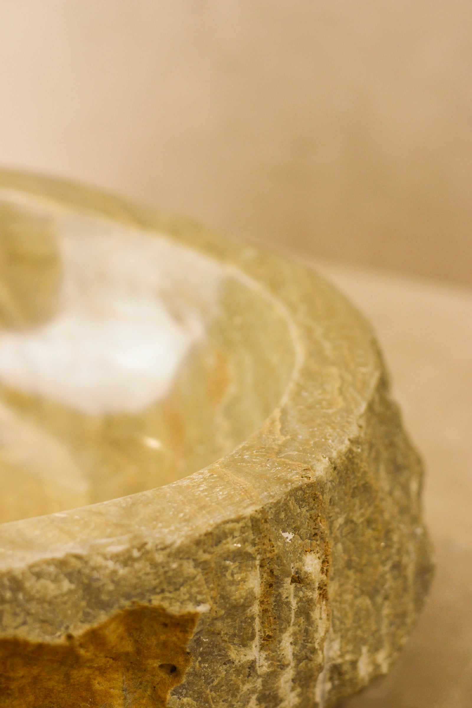 Raw Edge Onyx Wash Basin - No 4