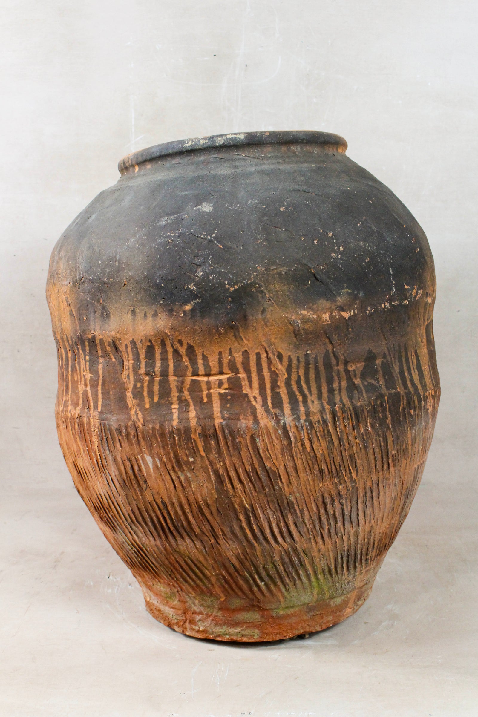 Vintage Dark Pot L - Nº 13