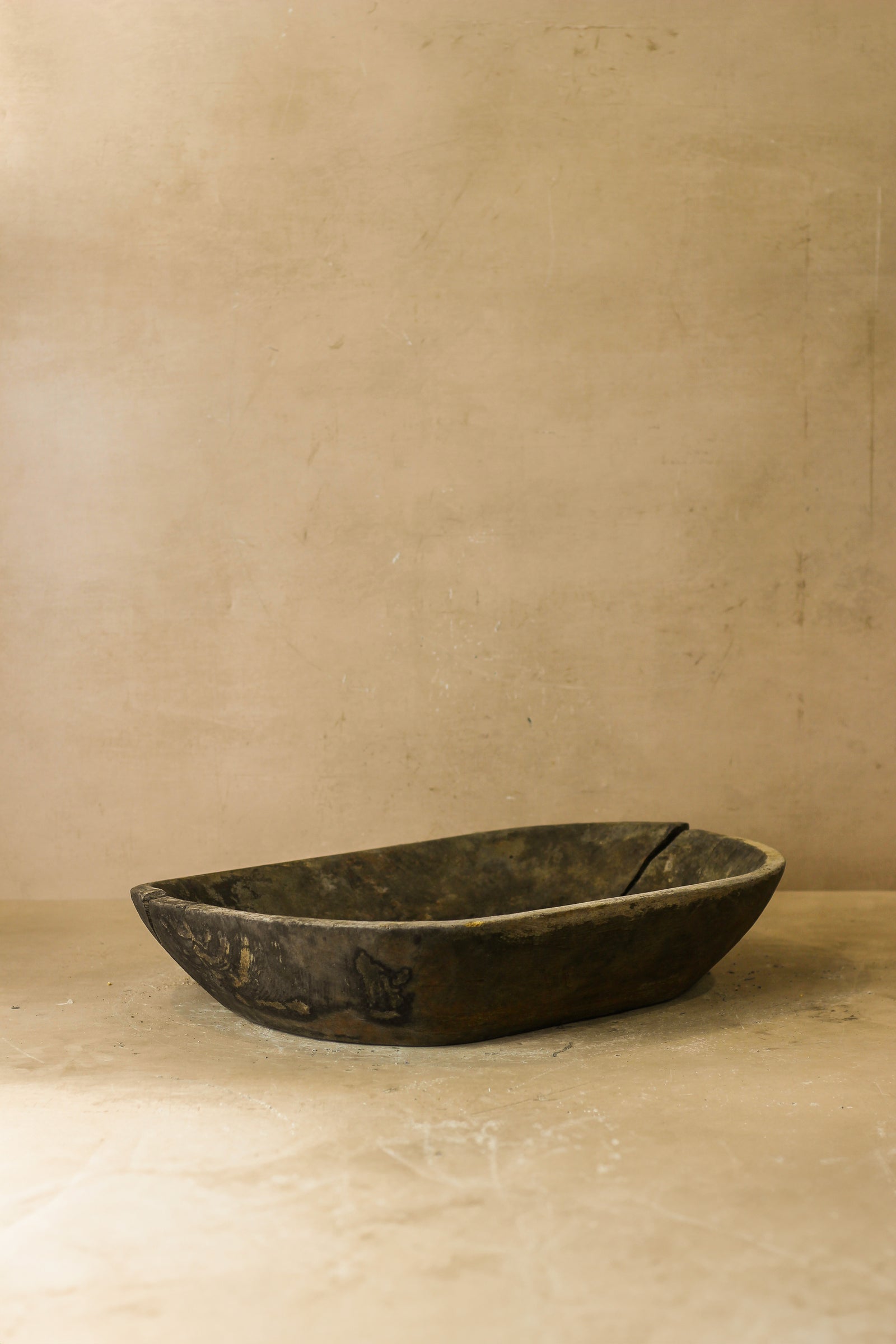 Old Vintagw Wooden Bowl - WB002