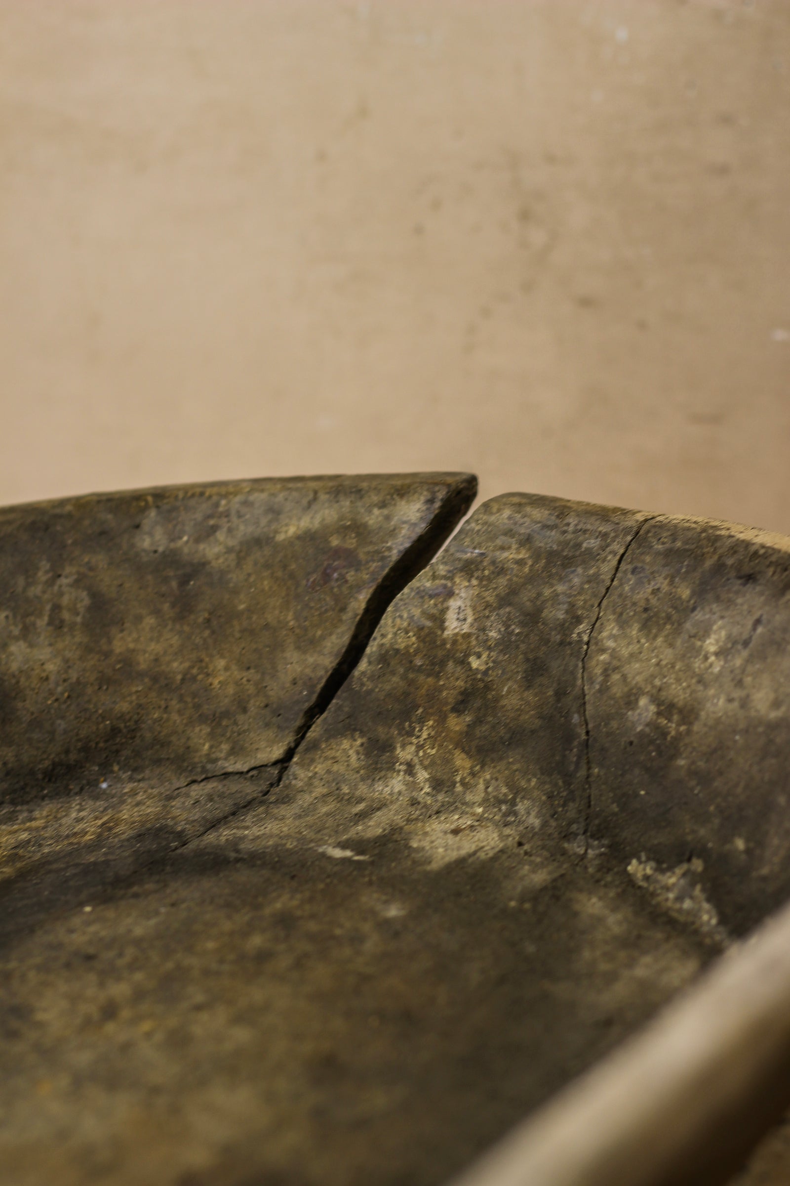 Old Vintagw Wooden Bowl - WB002