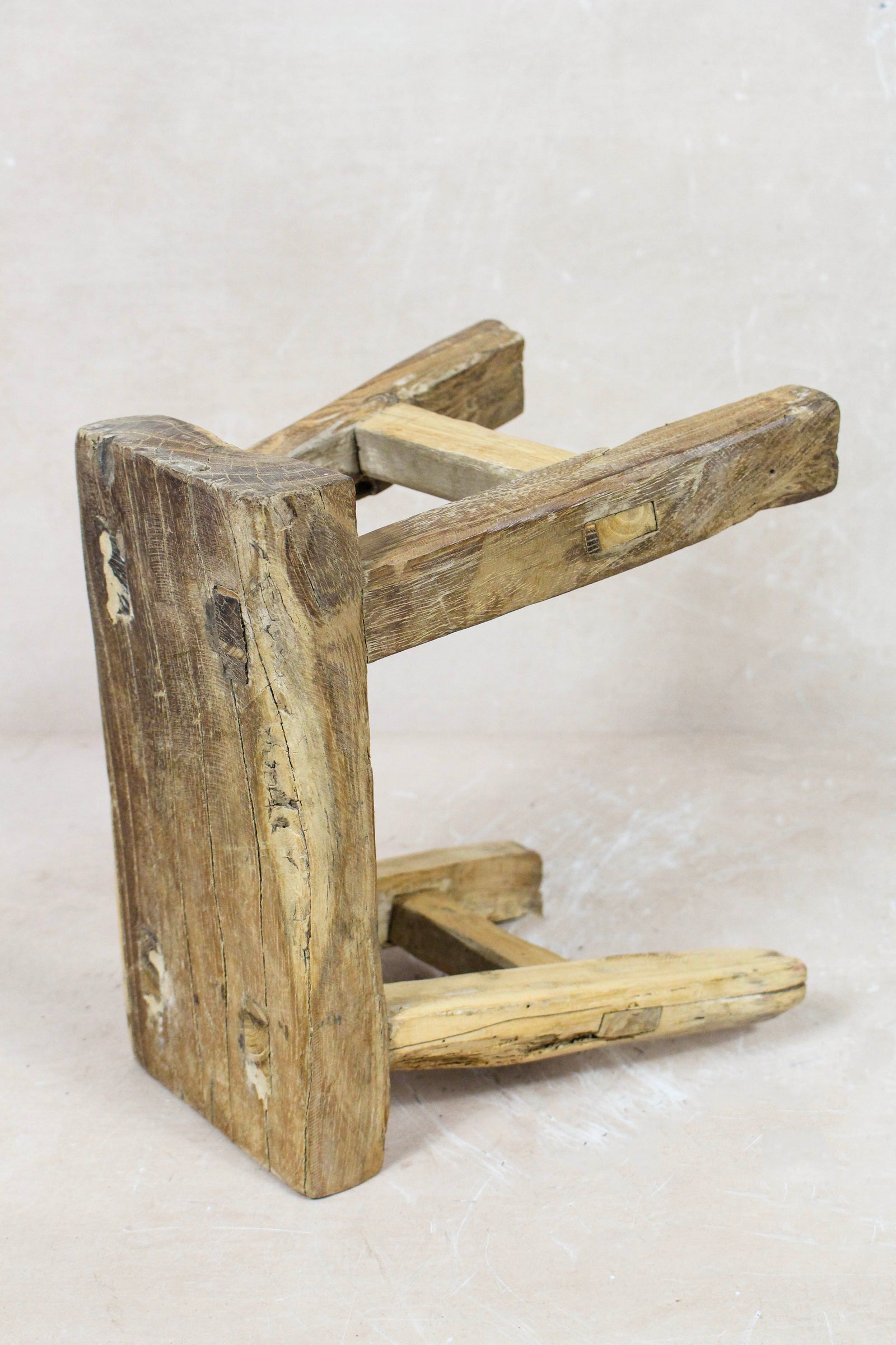 Vintage Rustic Stool - Elm wood - Small - 117