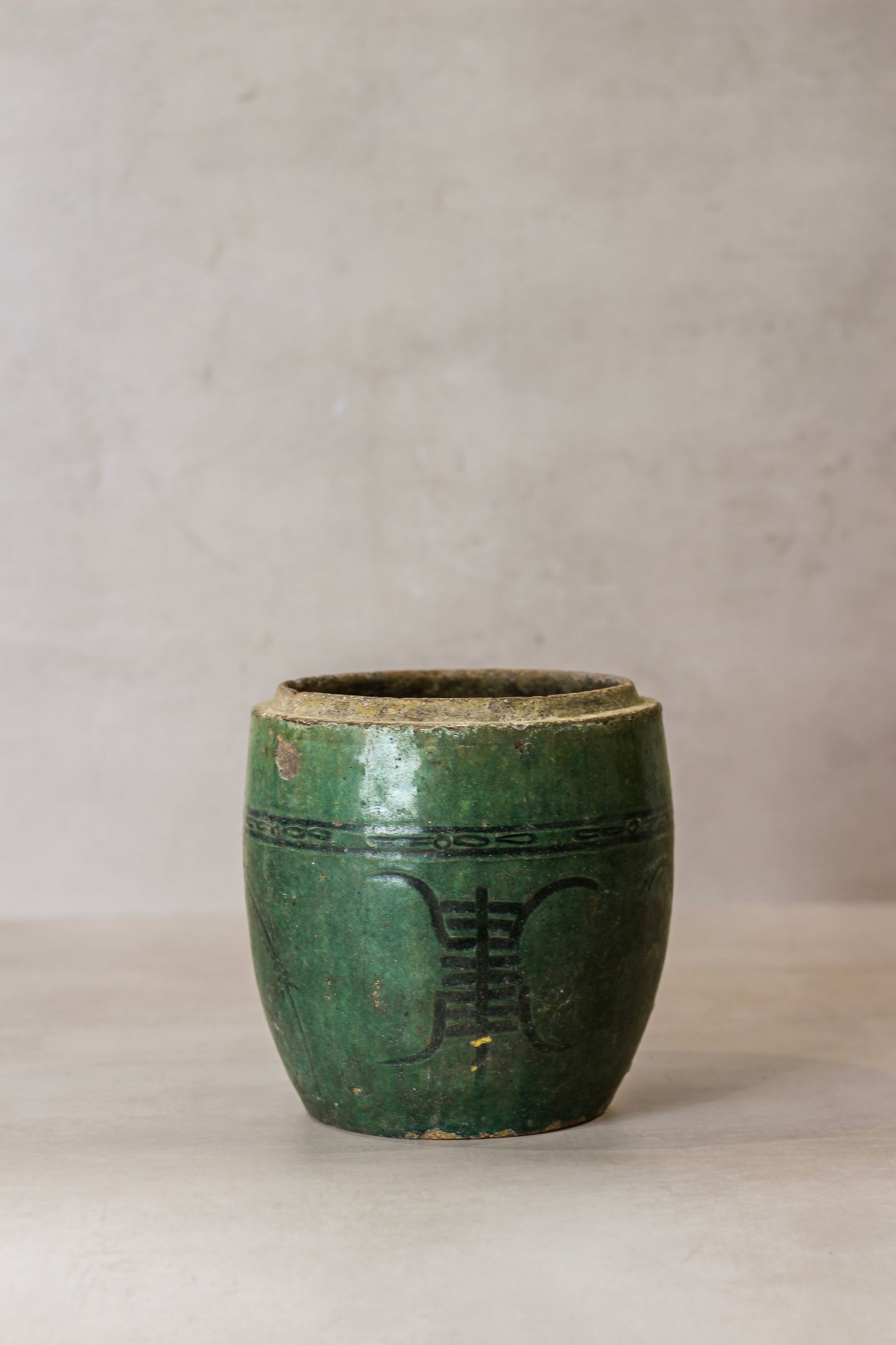 Vintage Emerald Green Pot - No 1