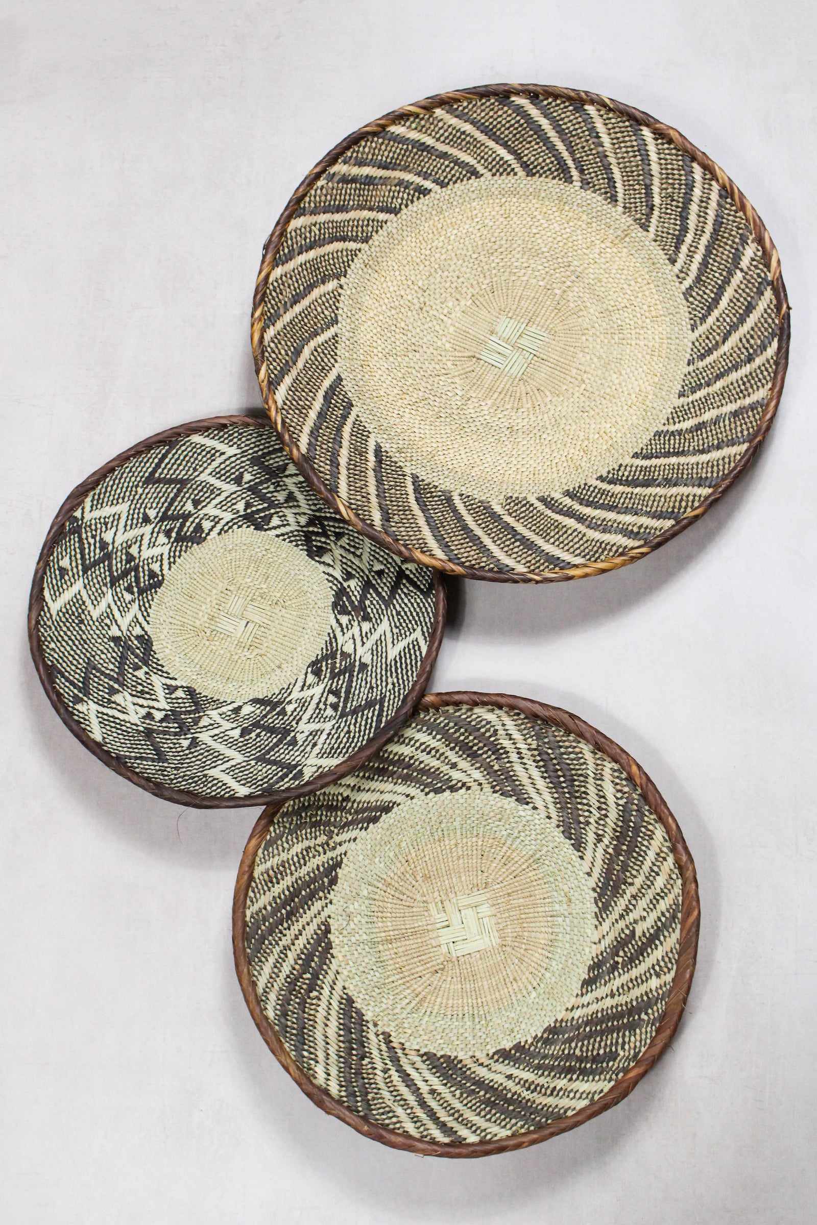 Set of handwoven Tonga baskets in Ilala palm, Zimbabwe (No 39)