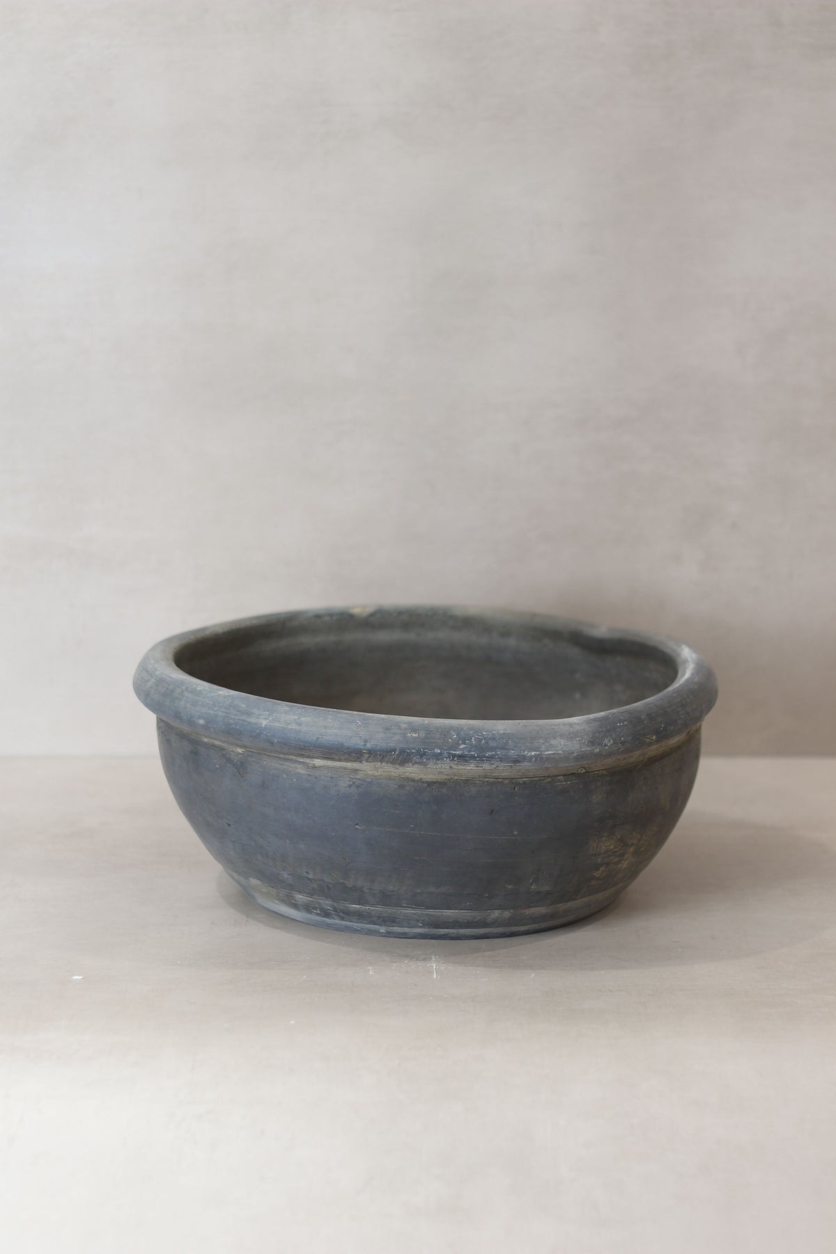 Wabi Sabi Antique Matt Grey Terracotta Bowl - OGB 03