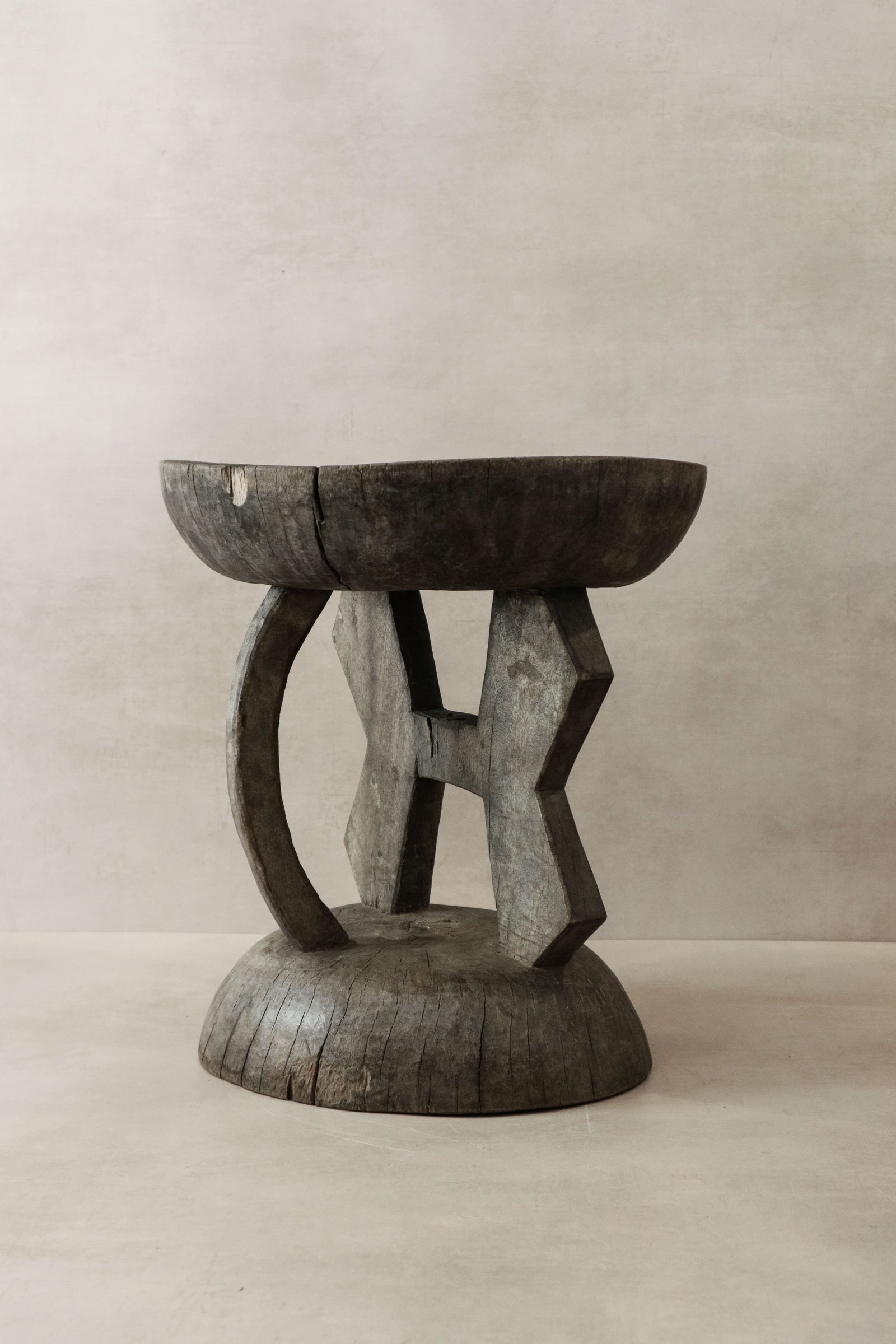 Tonga Stool - 37.3