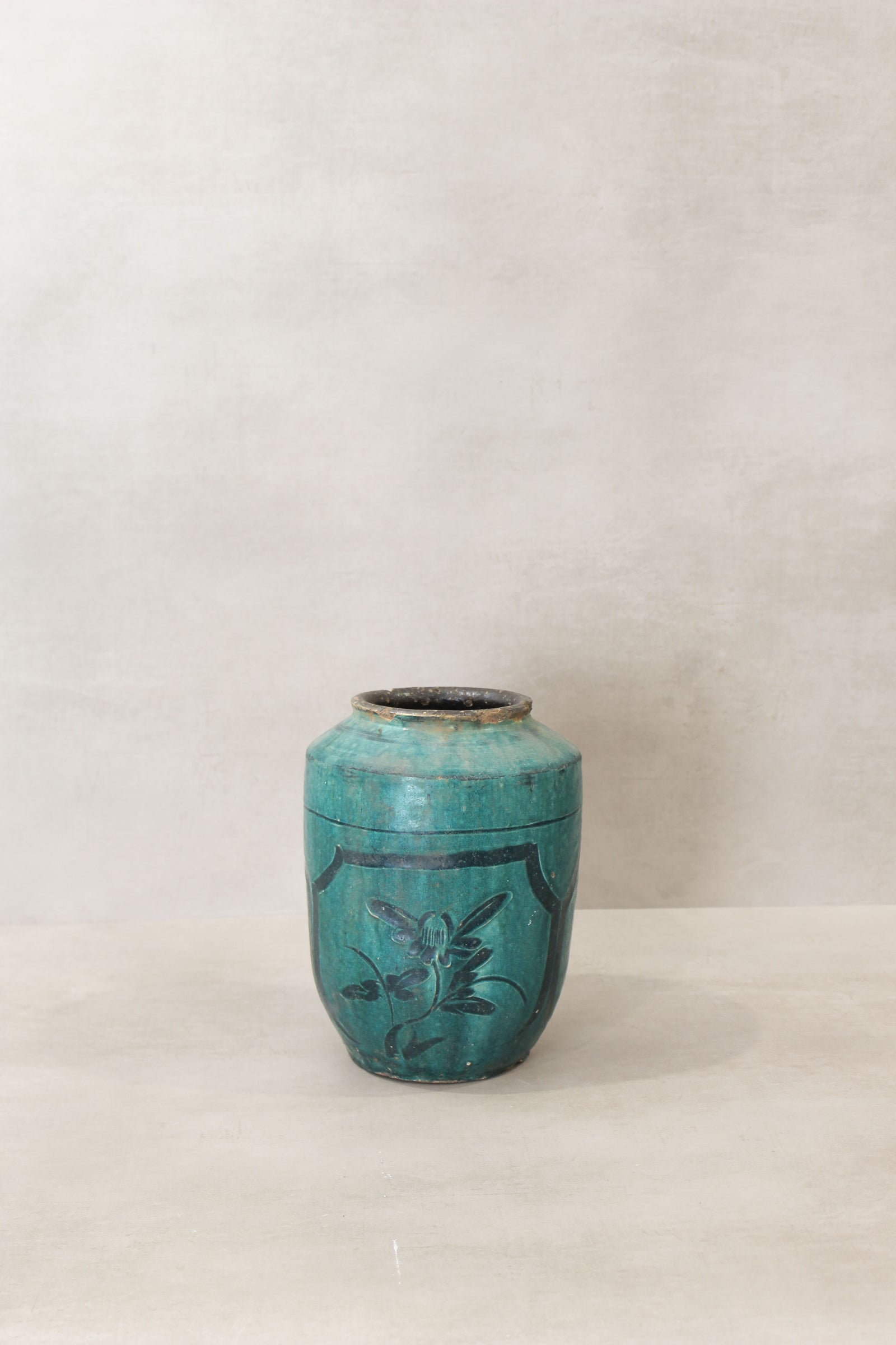 Vintage Emerald Green Pot - No 7