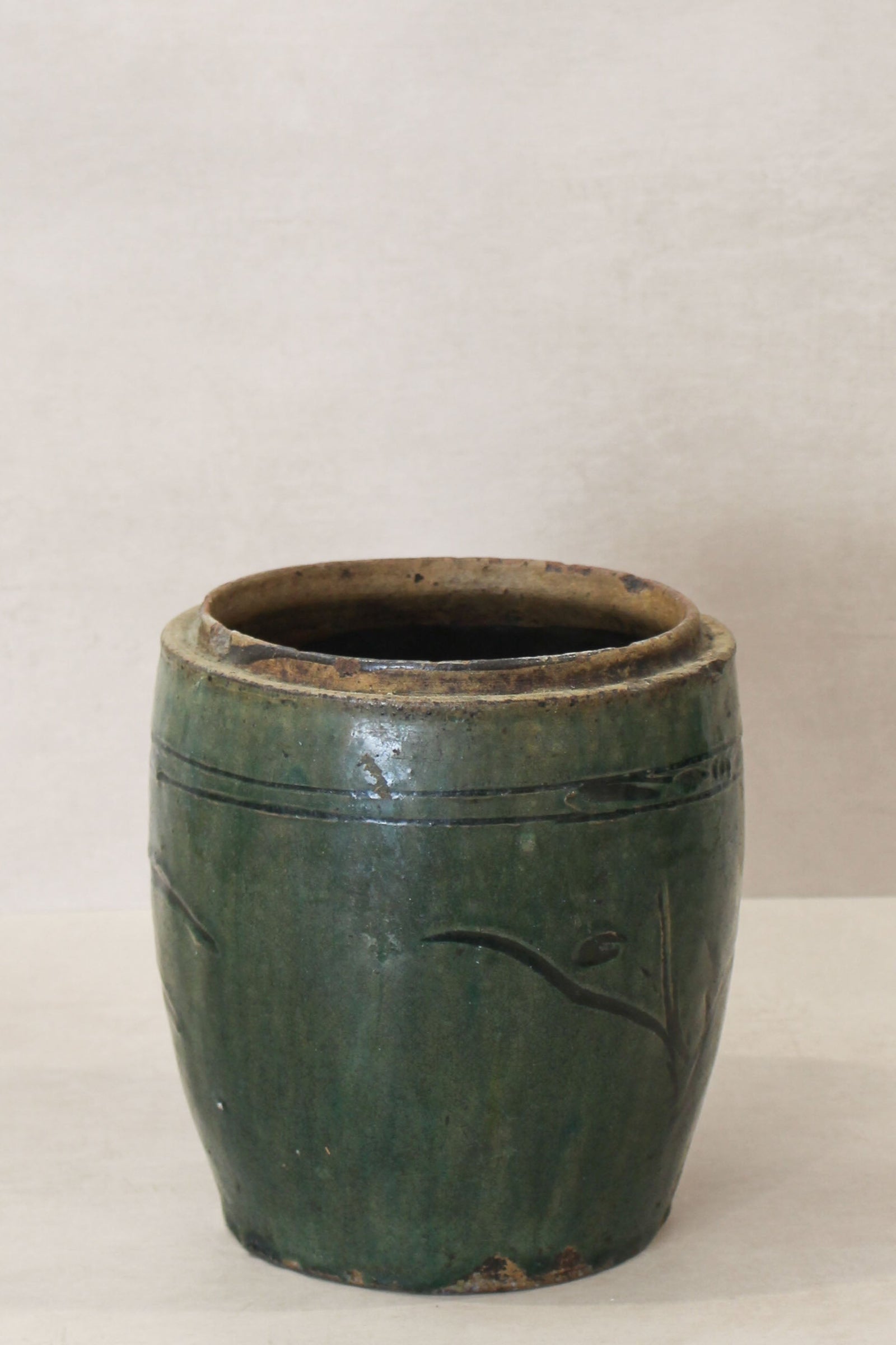 Vintage Emerald Green Pot - No 8