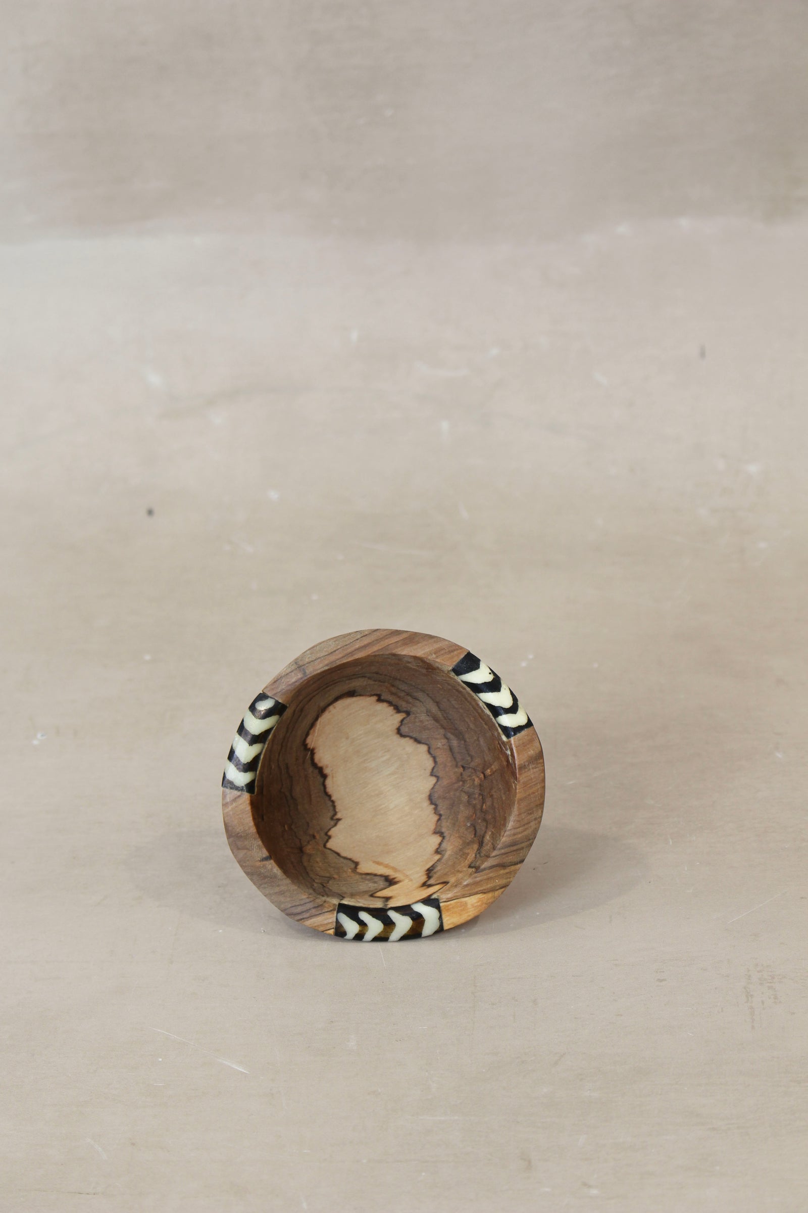 Wooden dish with inlay| WD01