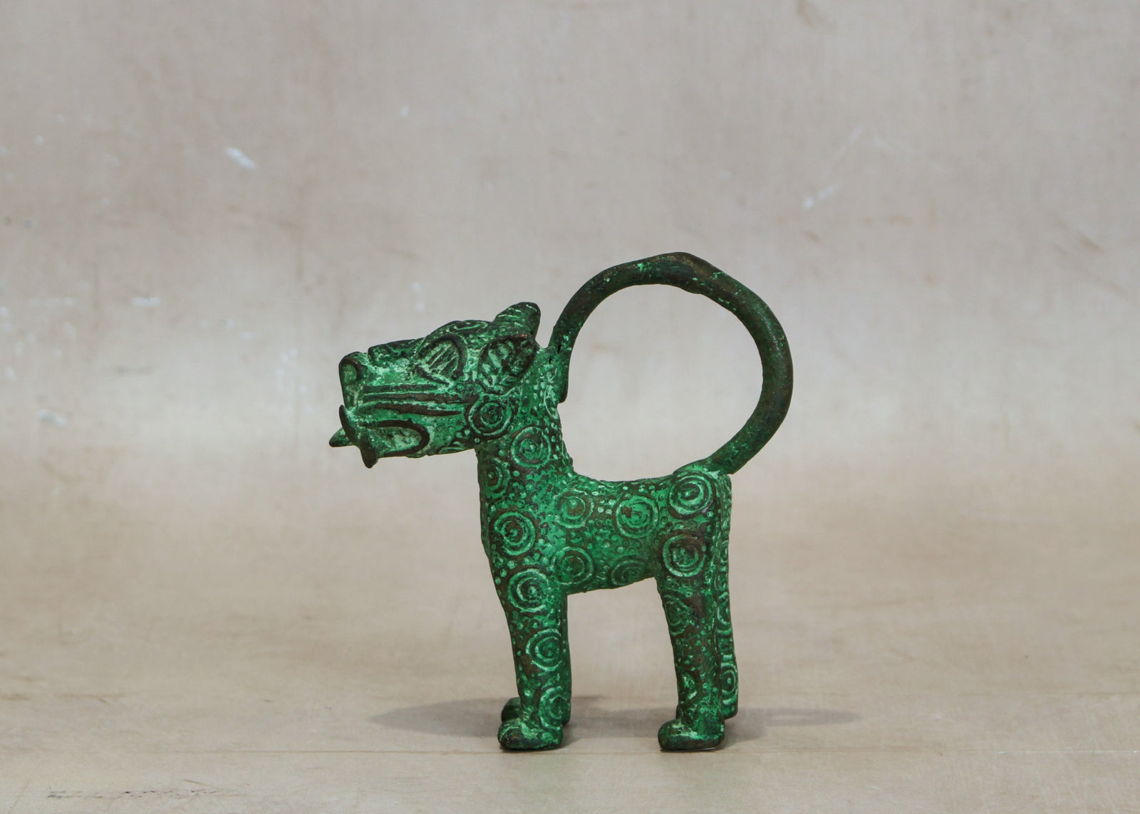 Benin Leopard sculpture - Bronze 1.2