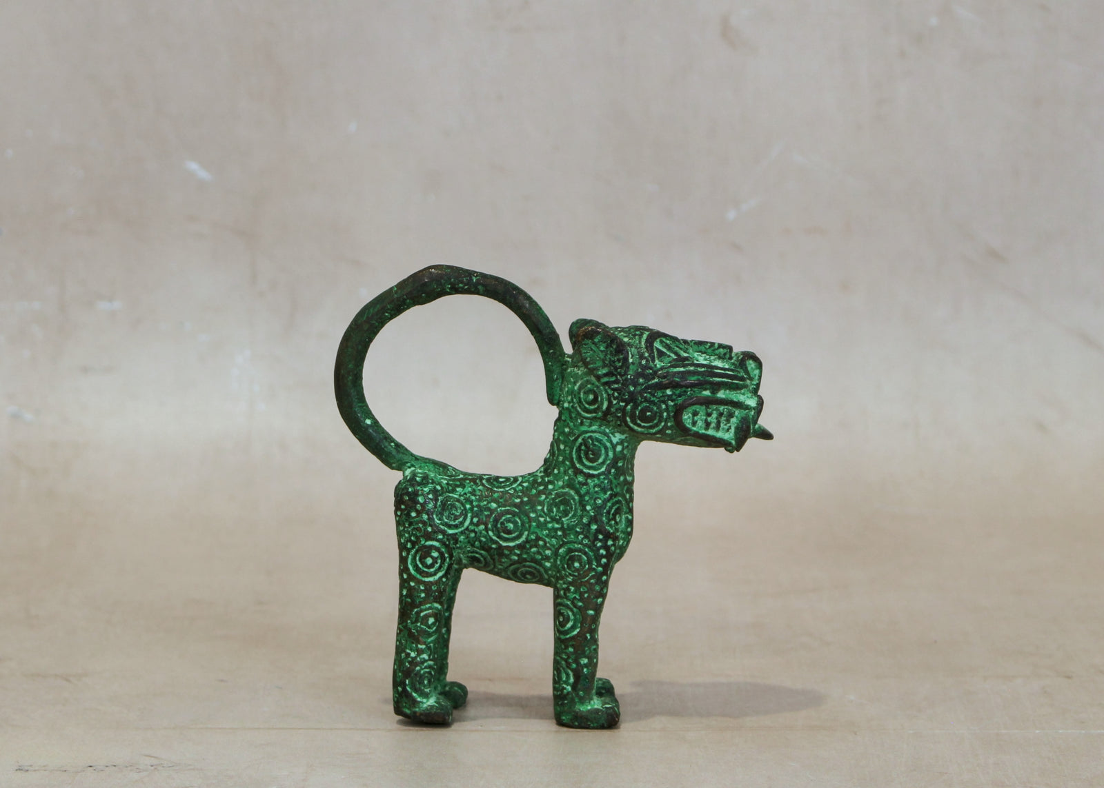 Benin Leopard sculpture - Bronze 1.2