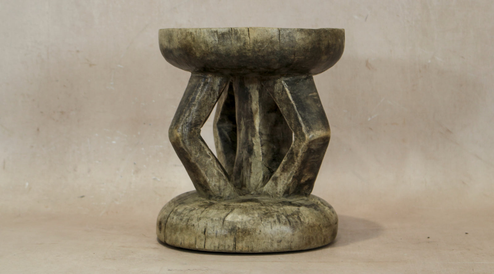 Tonga Stool - 21.2