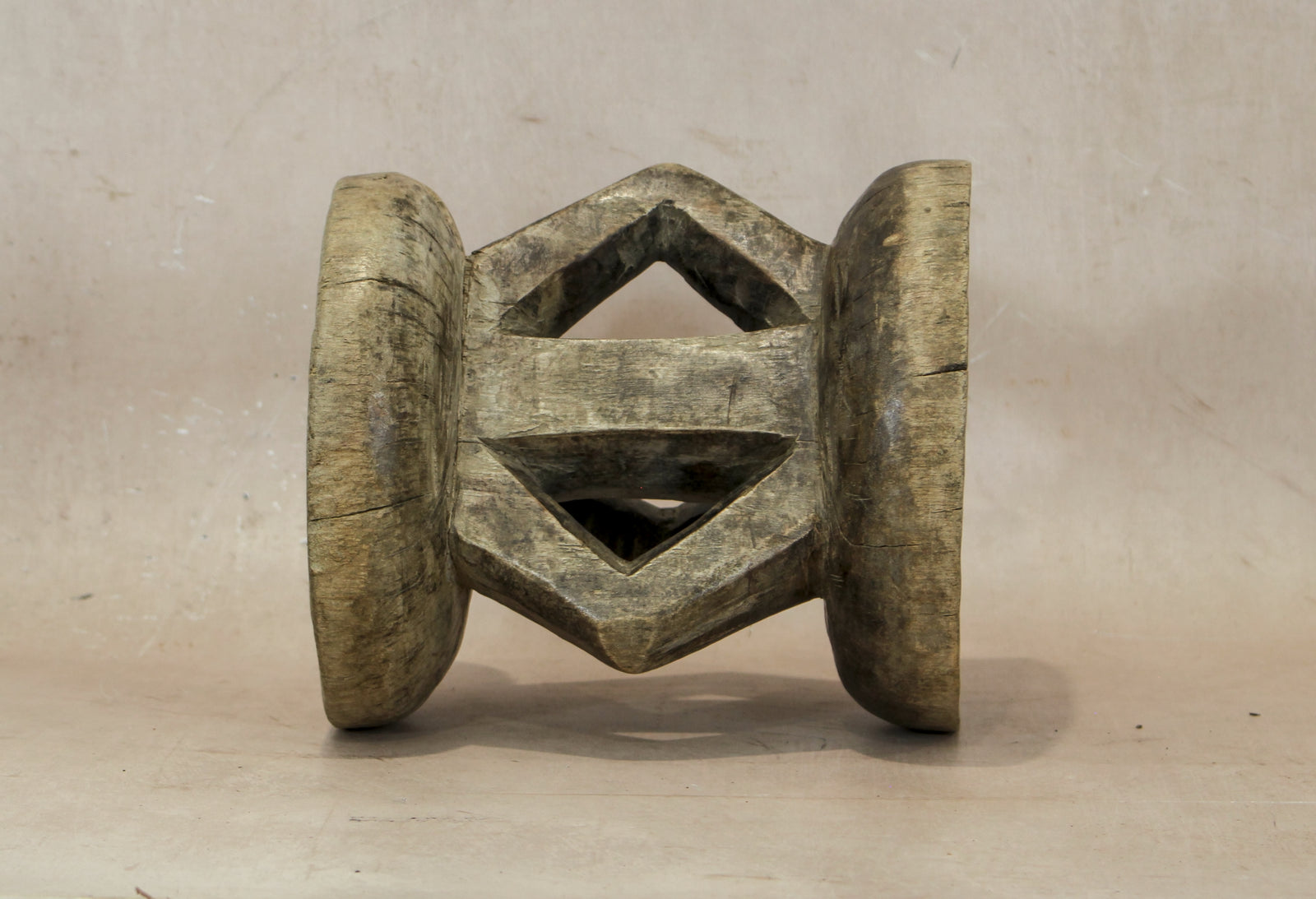 Tonga Stool - 21.2