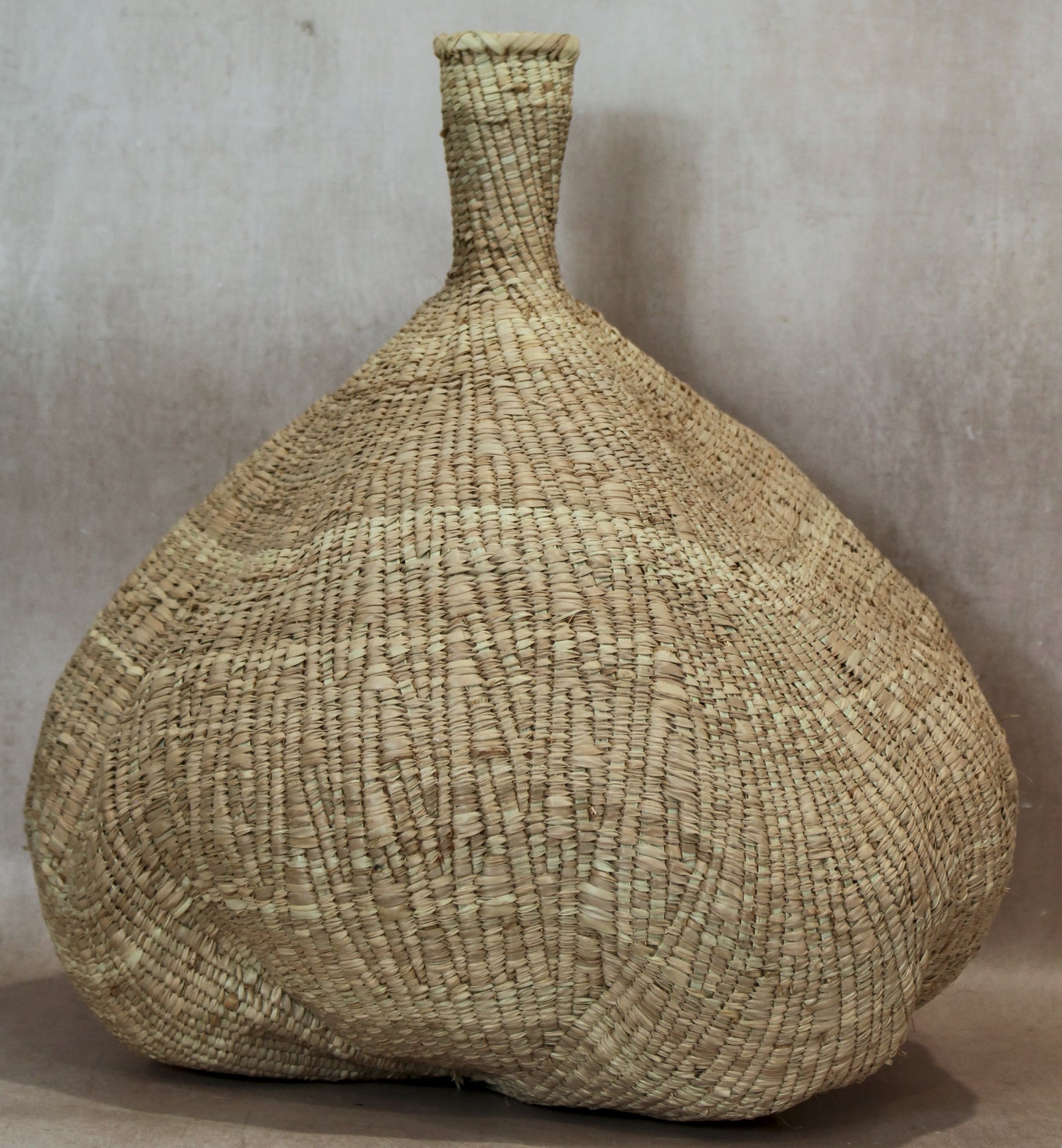Garlic Gourd woven basket - Zimbabwe - 126.2