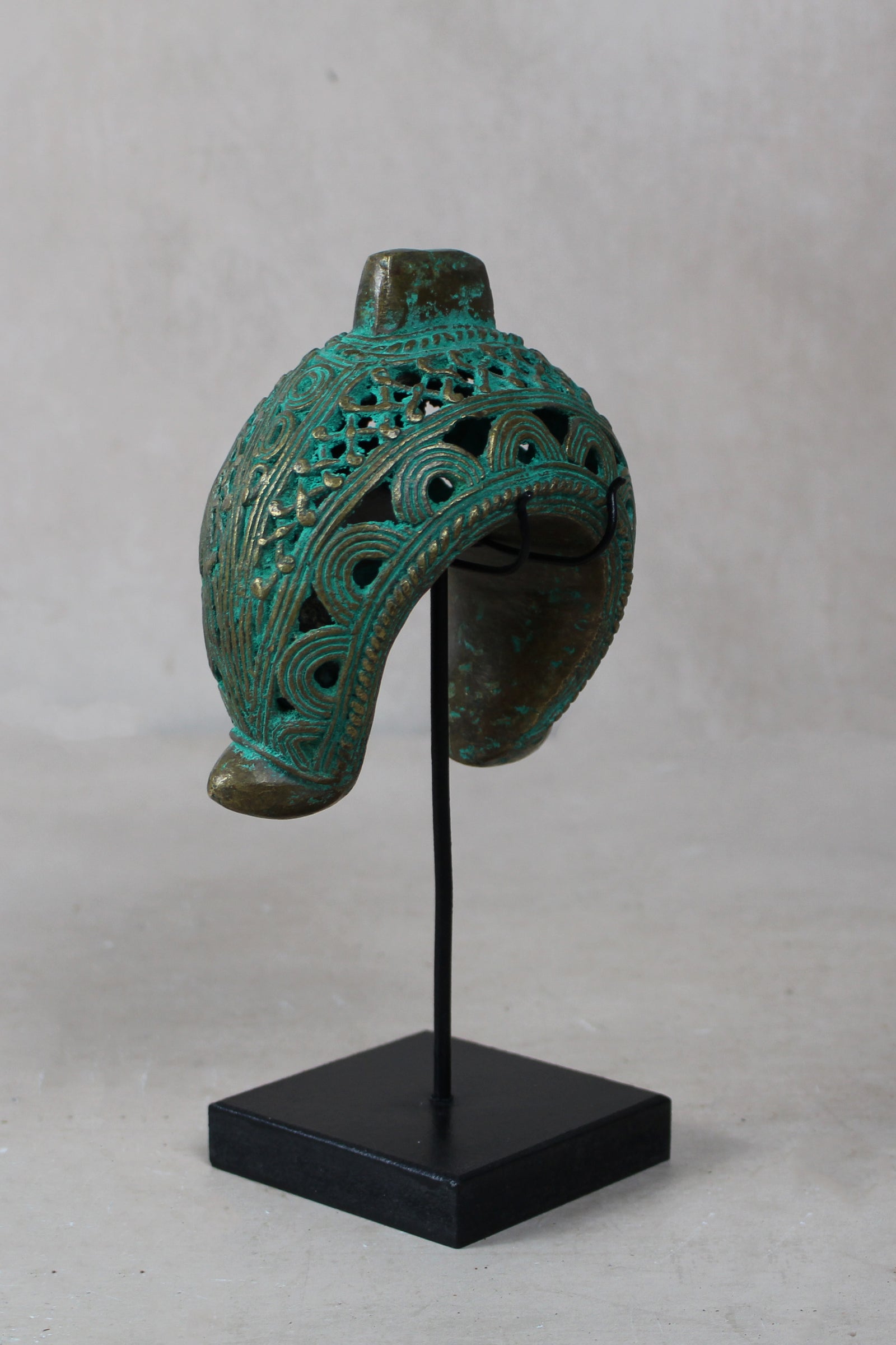 Benin Bronze Bangle - 207.1