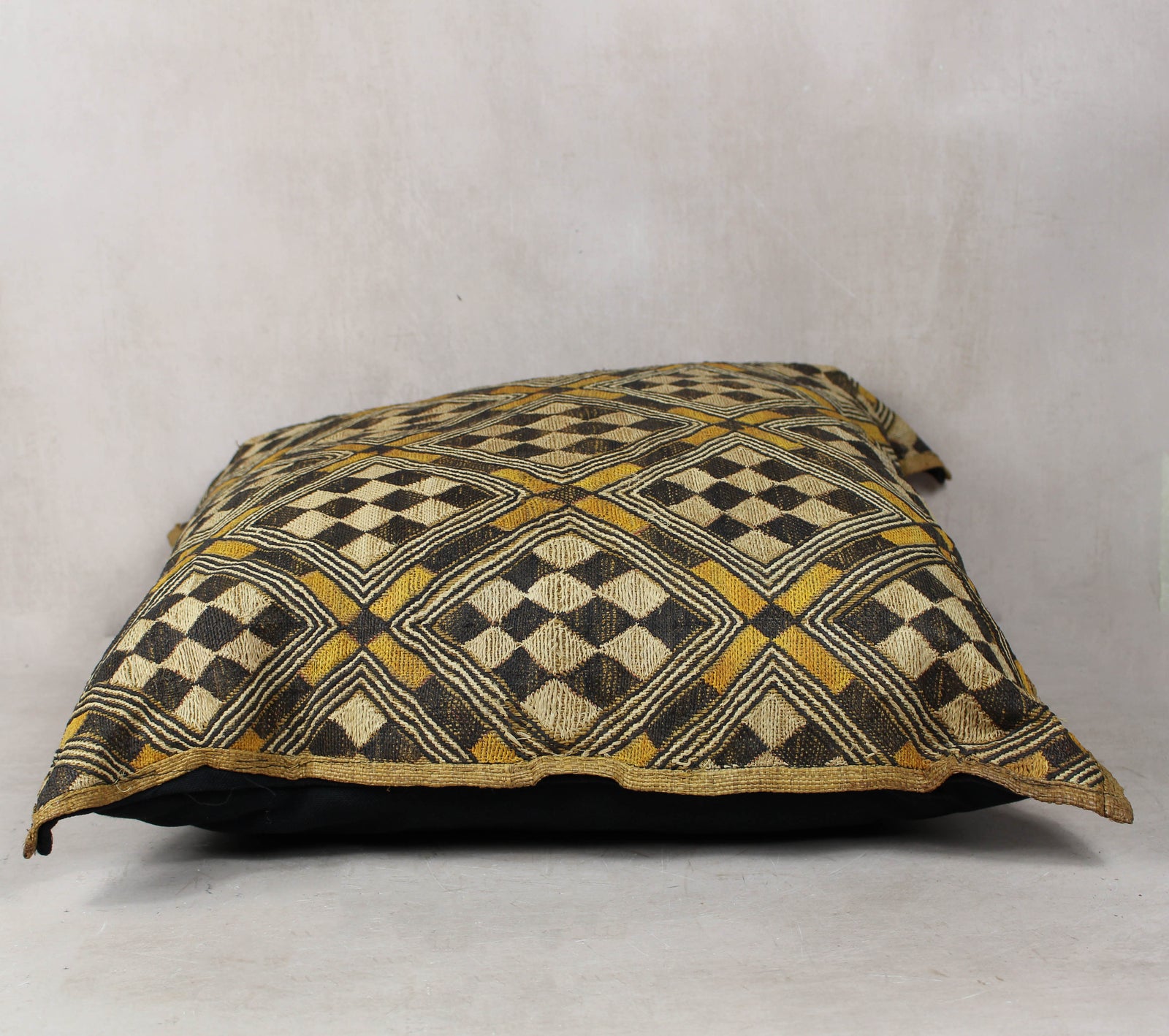 Vintage Showa Cloth Cushion - 25.6