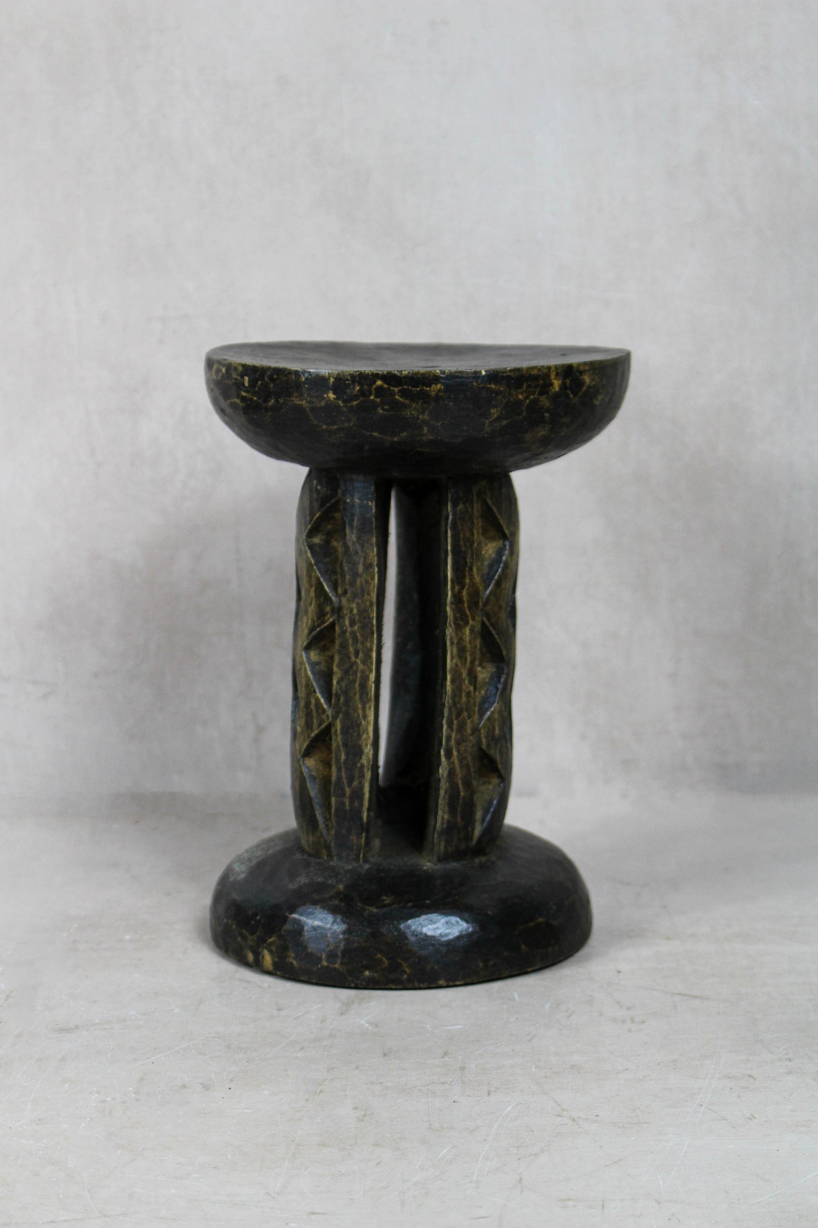 Tonga Stool - 172.18