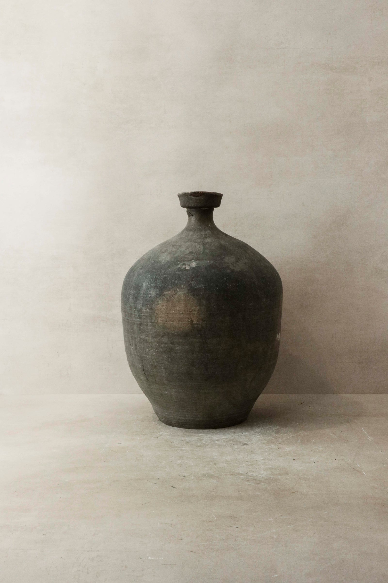 Antique Asian Rice Wine Vase n° 14