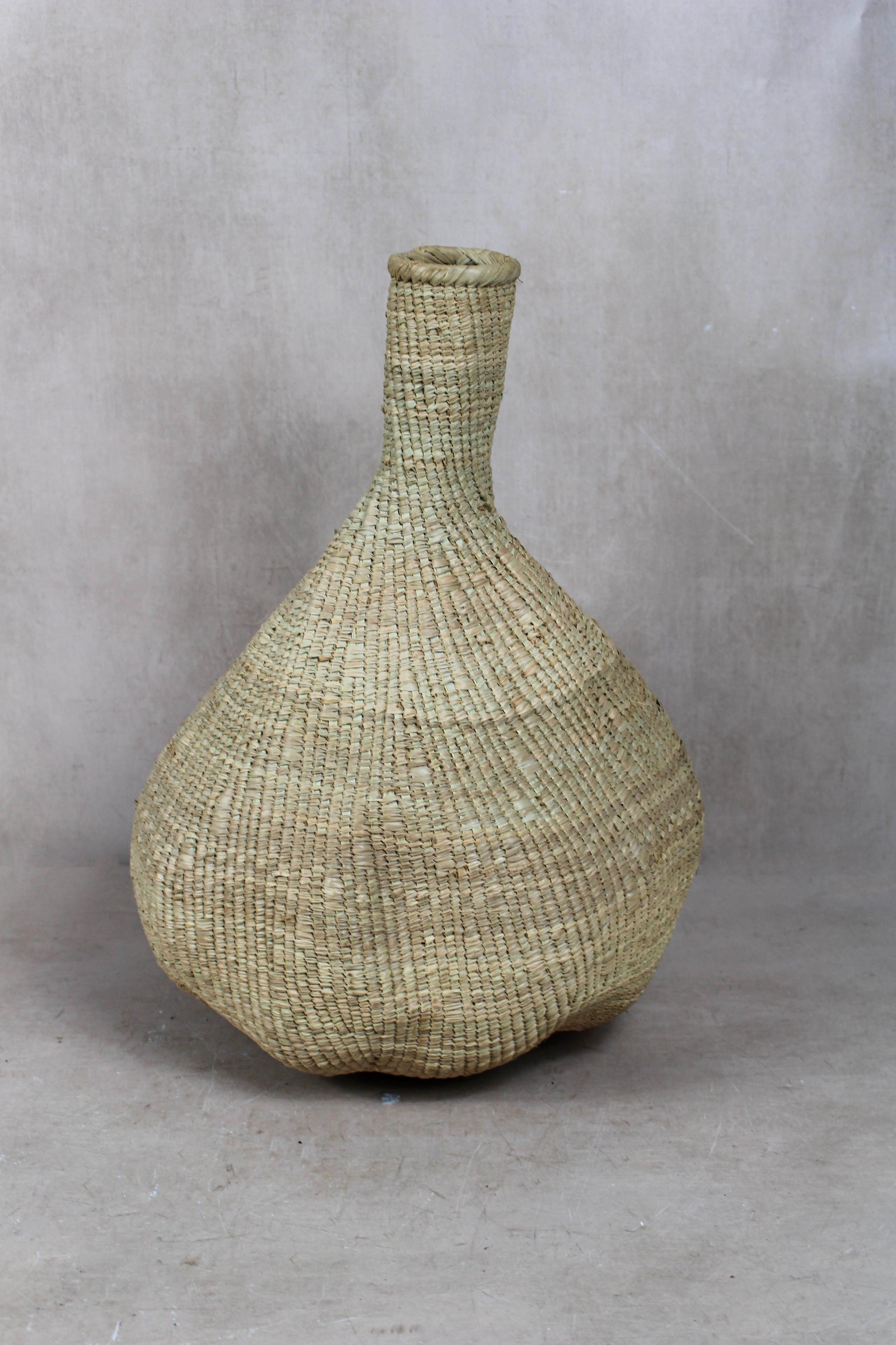 Garlic Gourd woven basket - Zimbabwe - 18.14