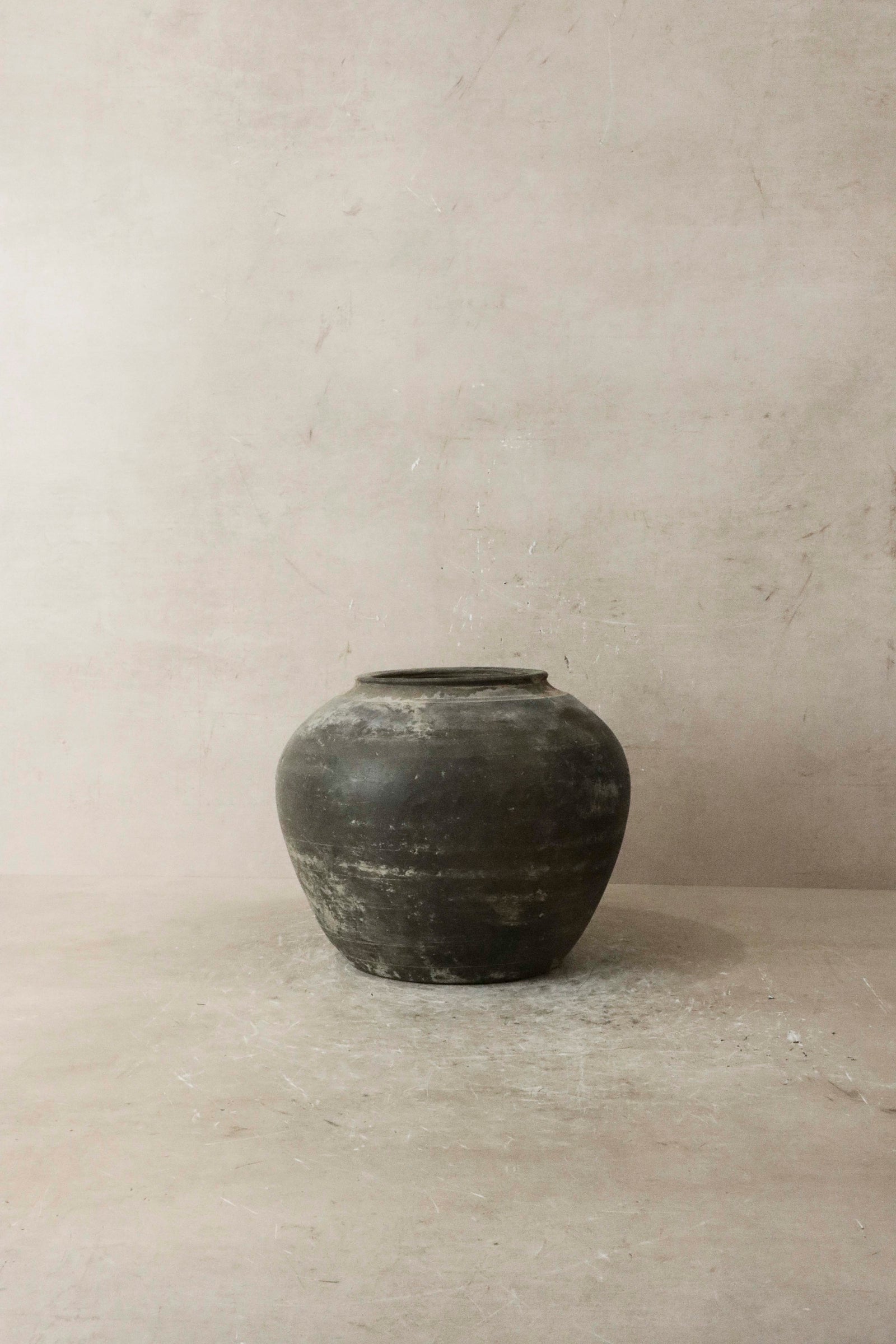 Vintage Dark Pot n° 40