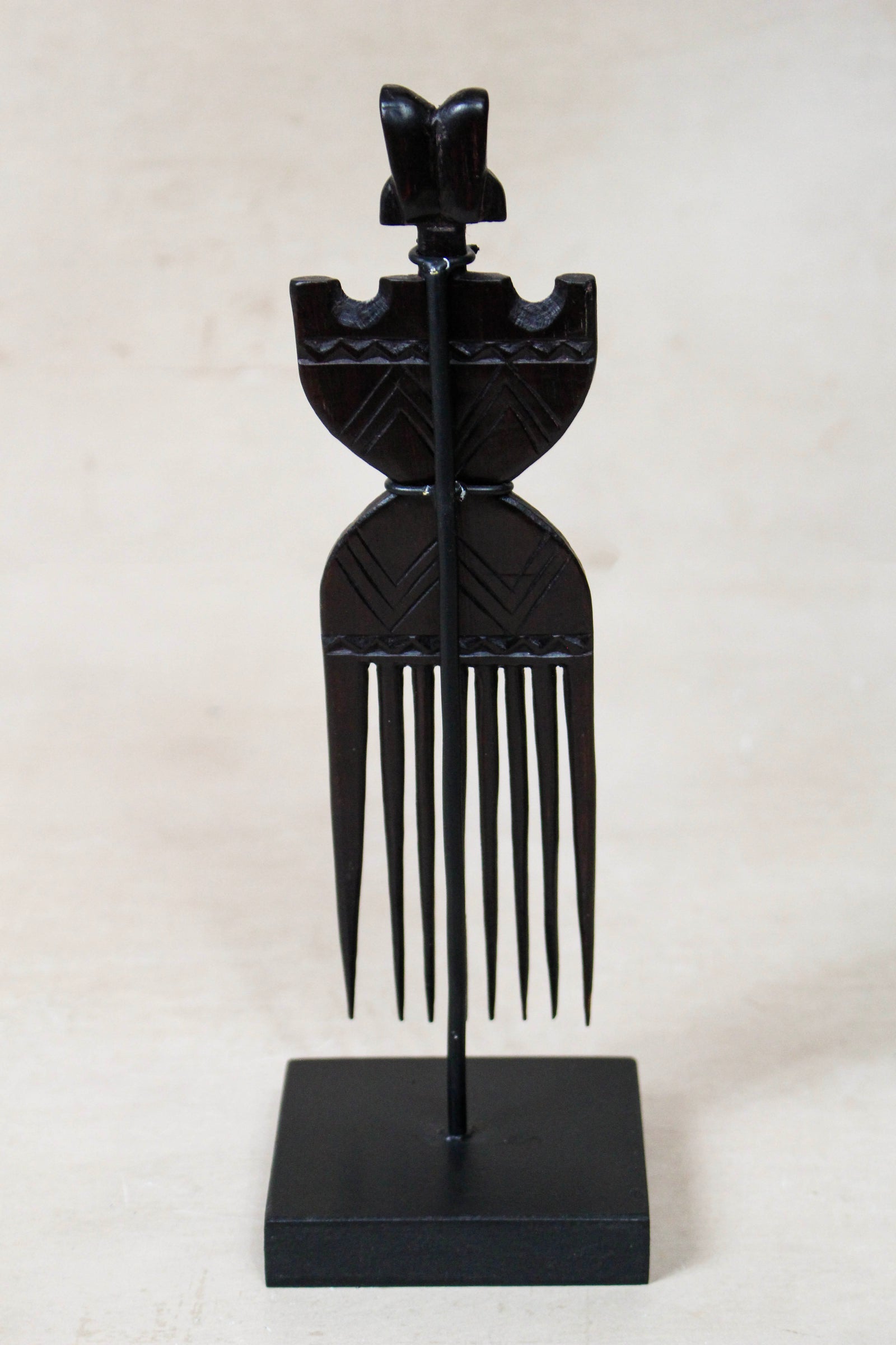 West African Carved Comb 240.1