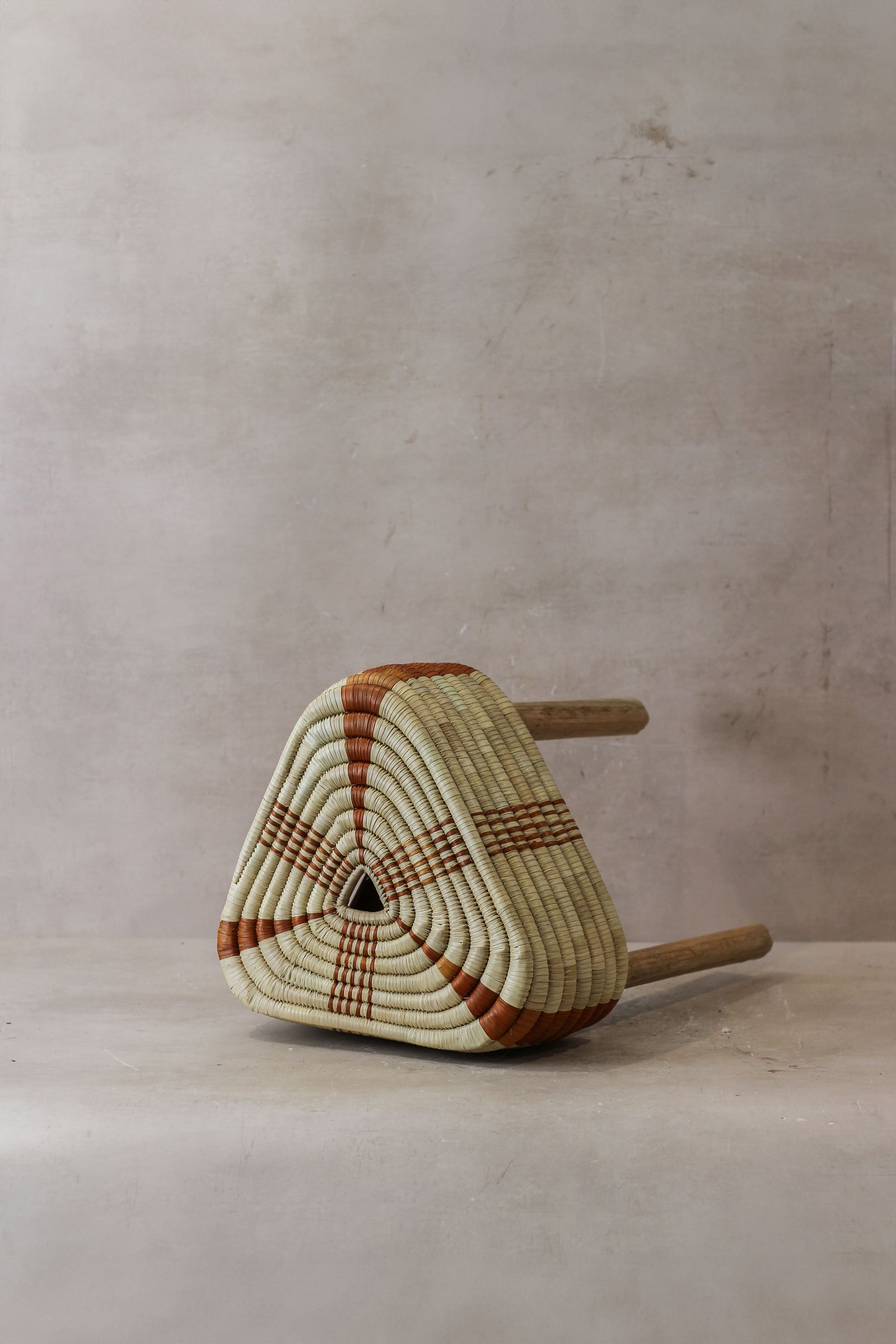 Woven Stool Orange — detail view