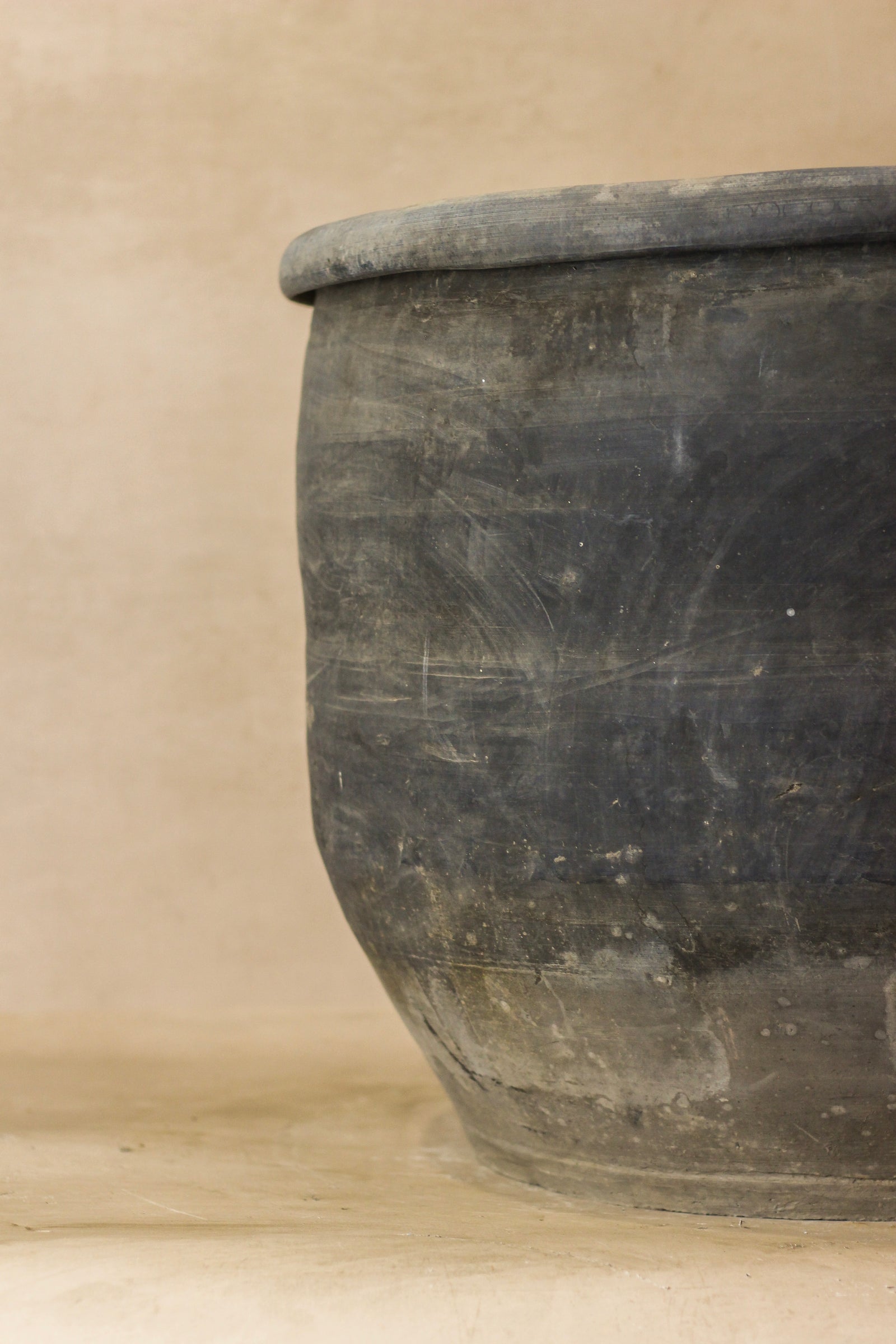 Big Old Grey Asian Pots - L009