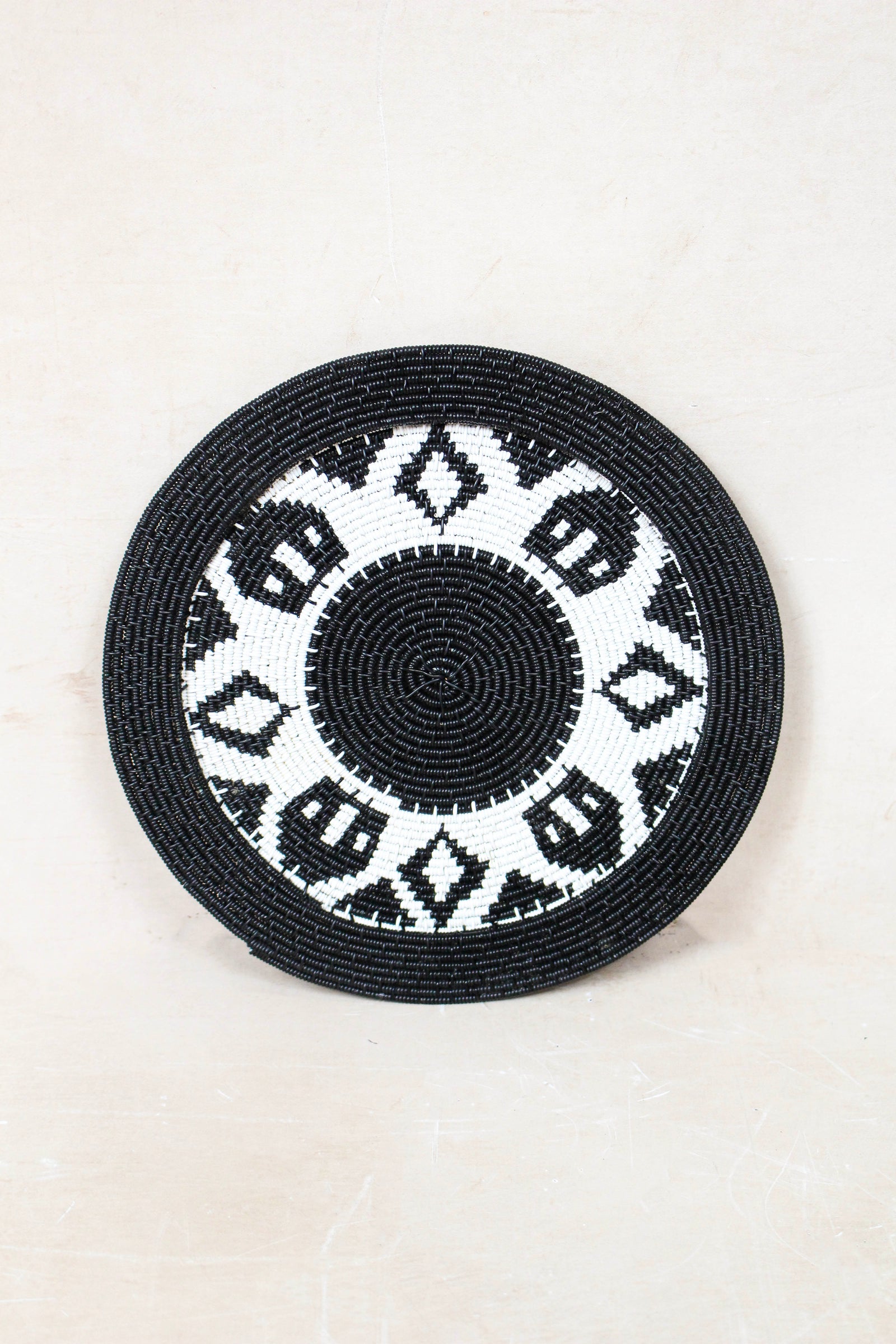 Zulu Telephone Wire Plate - 26.3