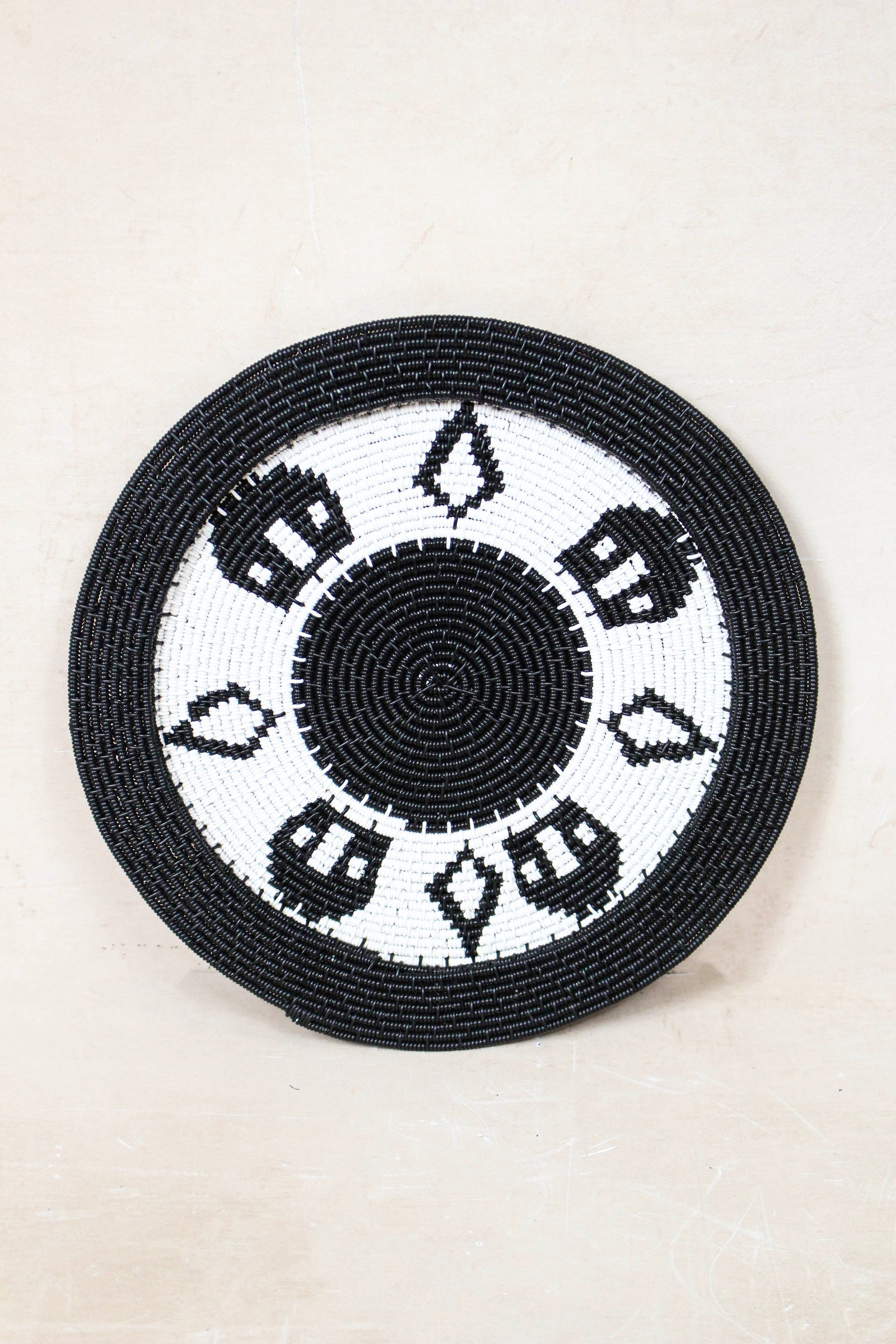 Zulu Telephone Wire Plate - 26.2