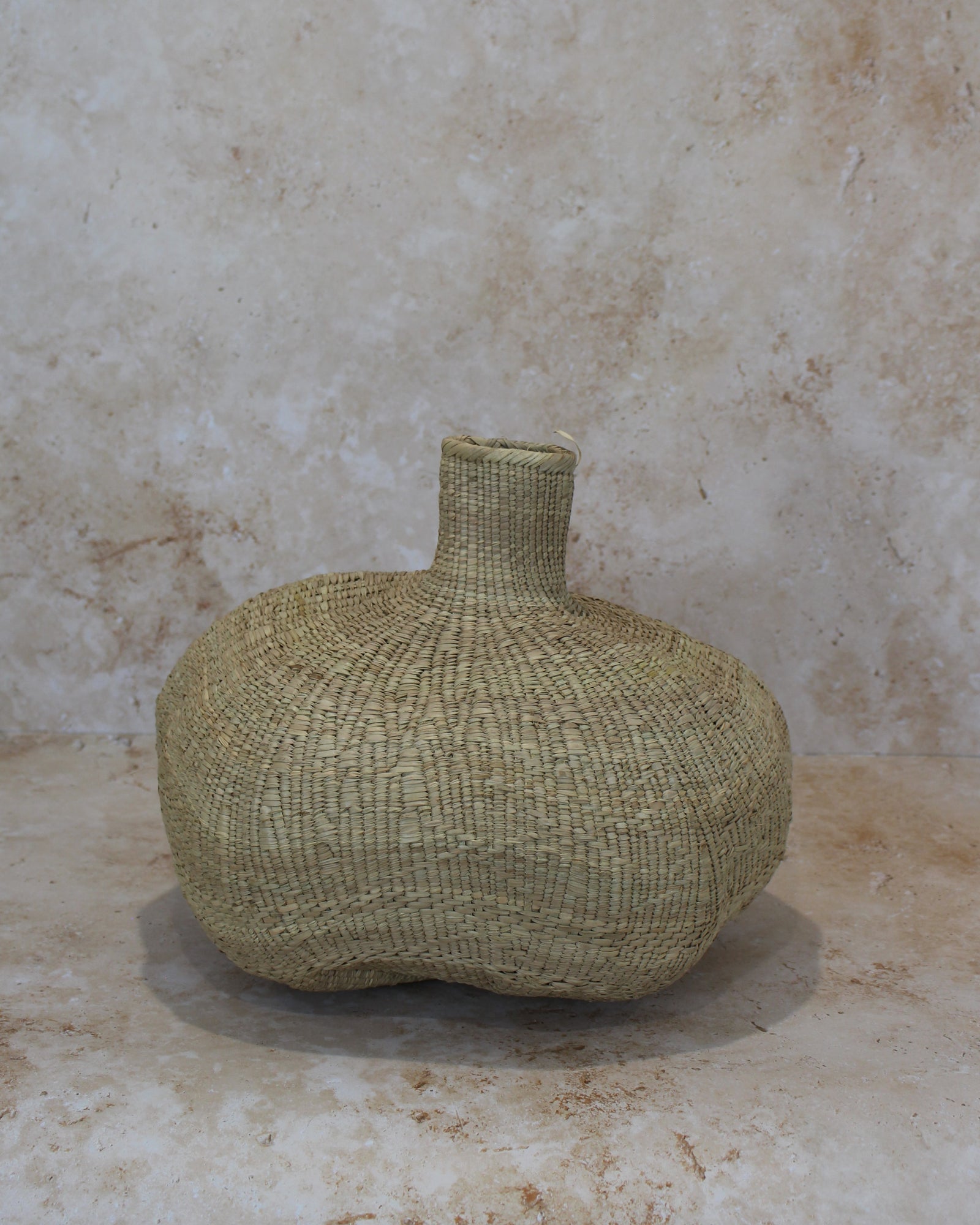 Garlic Gourd woven basket - Zimbabwe - 126.6