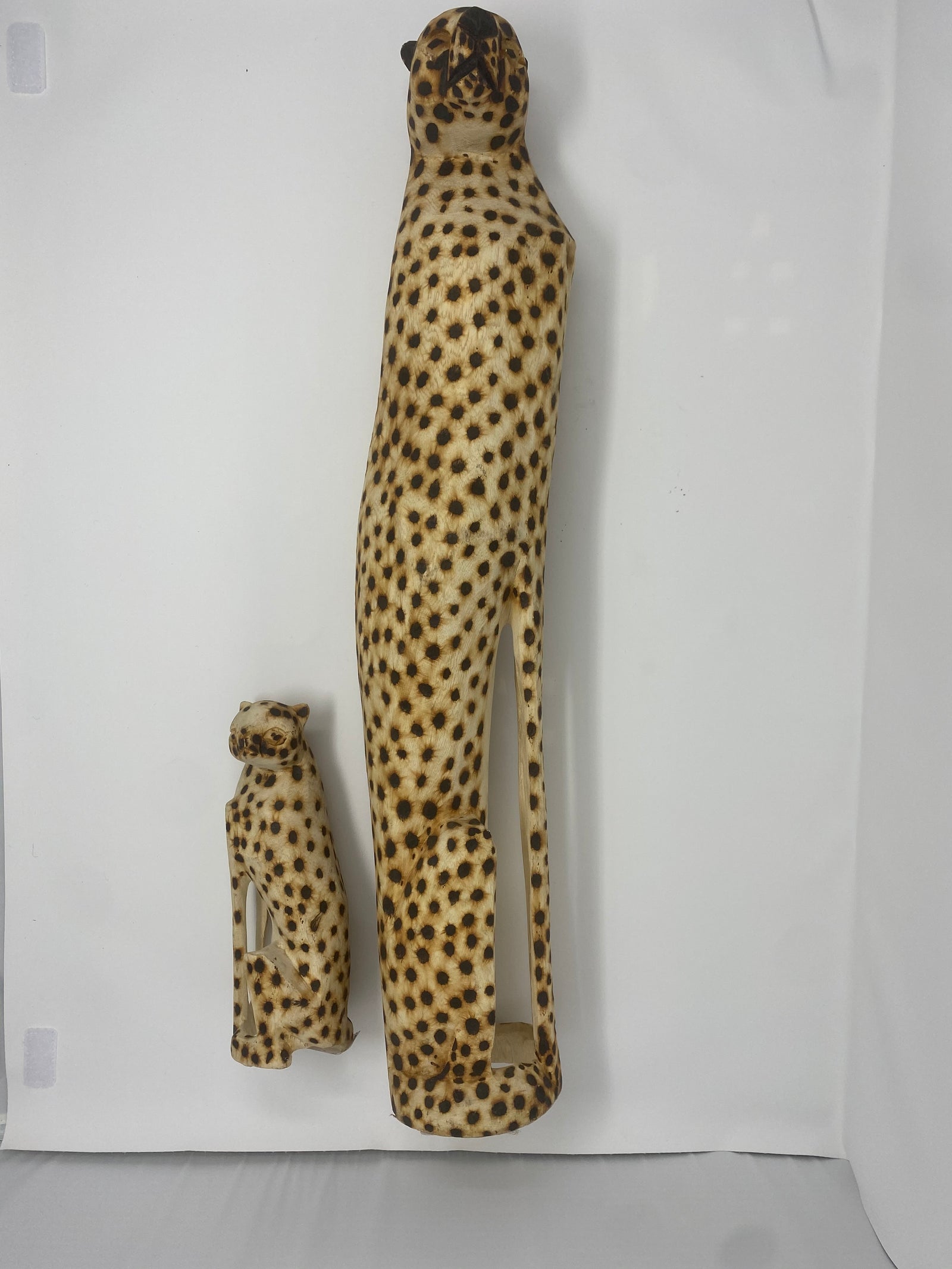 Hand-carved Jacaranda wood cheetah from Eswatini (Swaziland)