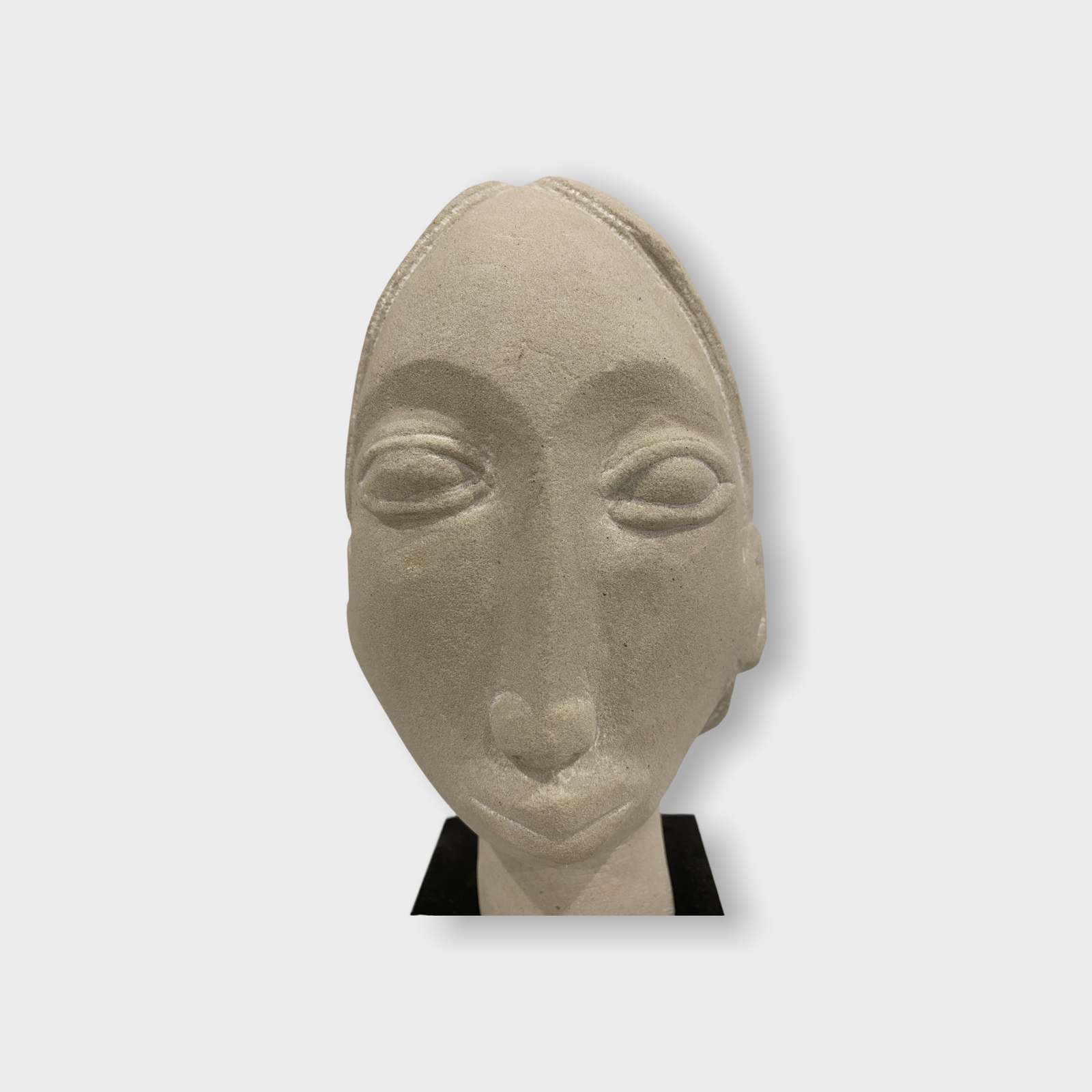 Stone head sculpture by Rizimu Chiwawa Zimbabwe (3105)