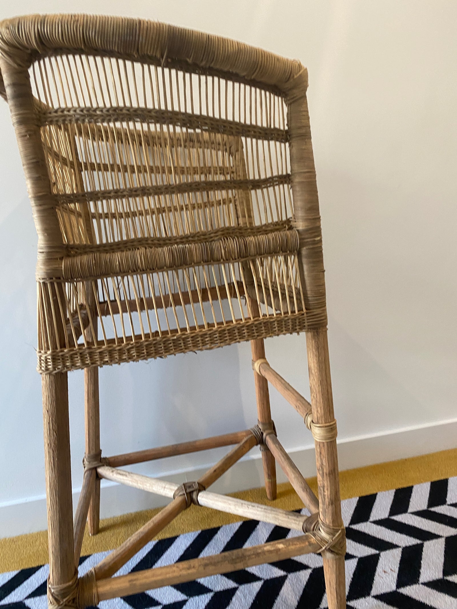 Malawi Bar Stool hand made - Natural