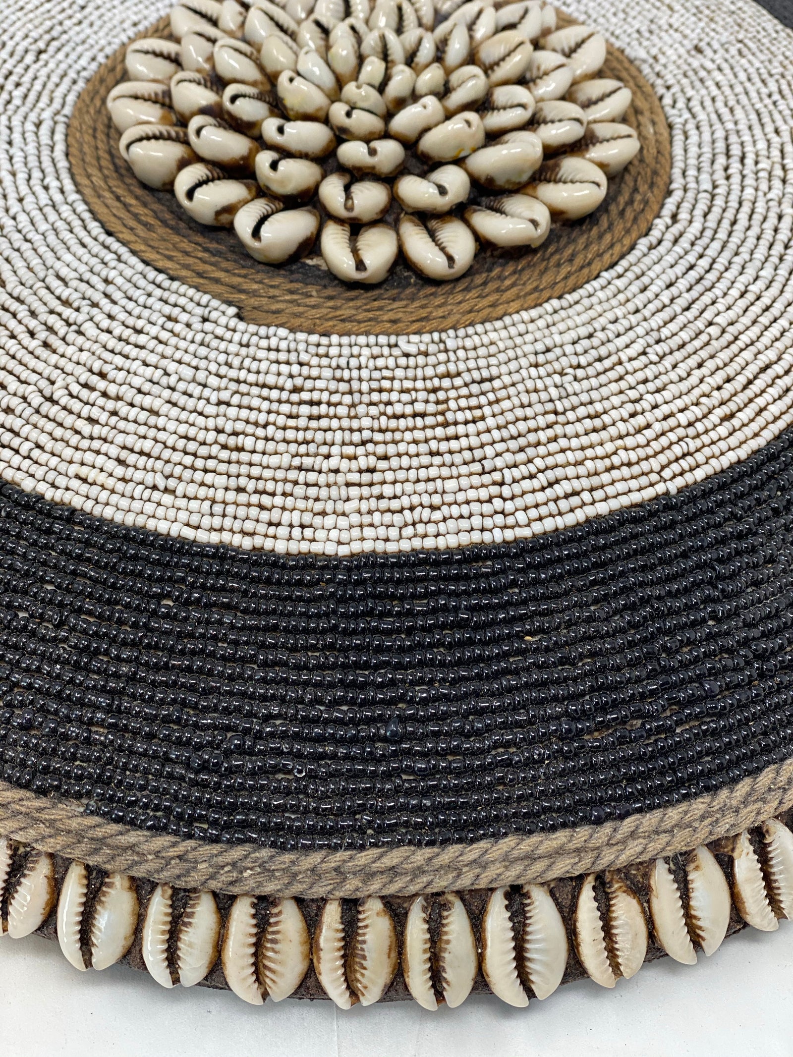 Cameroon Shield - S - 34cm