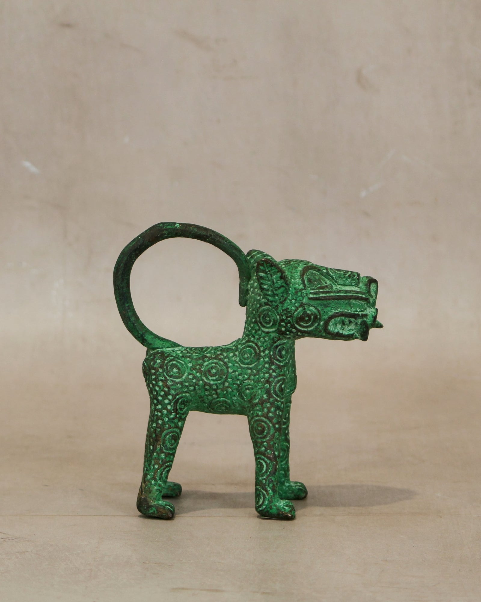 Benin Leopard sculpture - Bronze 1.4