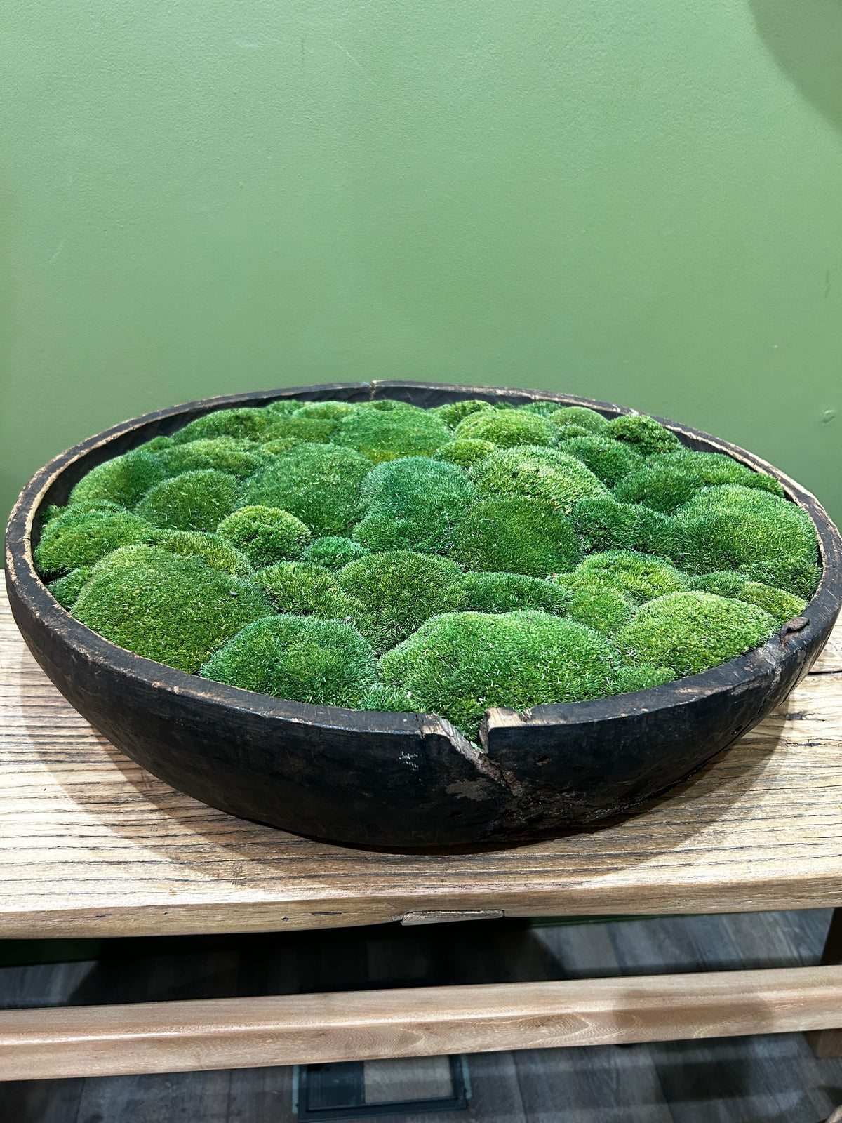 Vintage Wooden Bowl with moss FR65